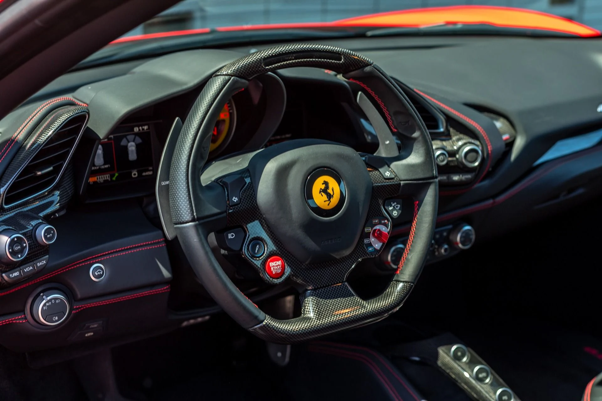 mph006_1493629019_Used_2016_Ferrari_488_GTB_1754854686_98cd06bb03