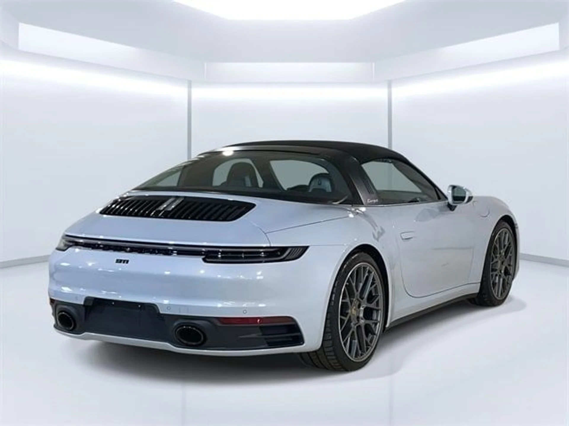 mph006_1506520333_cf9aceaf40de98534d58c208c2ebeb84x_0b13b6d8ef