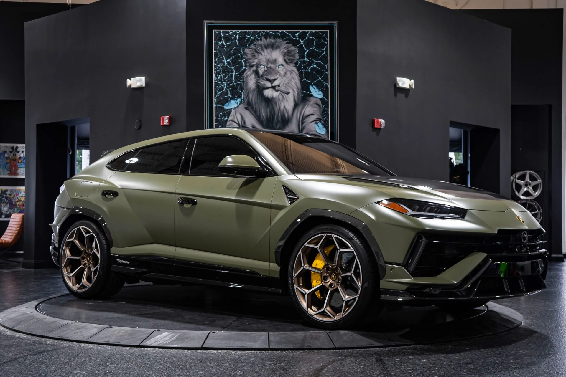 mph006_1515035762_Used_2023_Lamborghini_Urus_Performante_FACTORY_MATTE_322297_MSRP_1764030985_aba896d8da