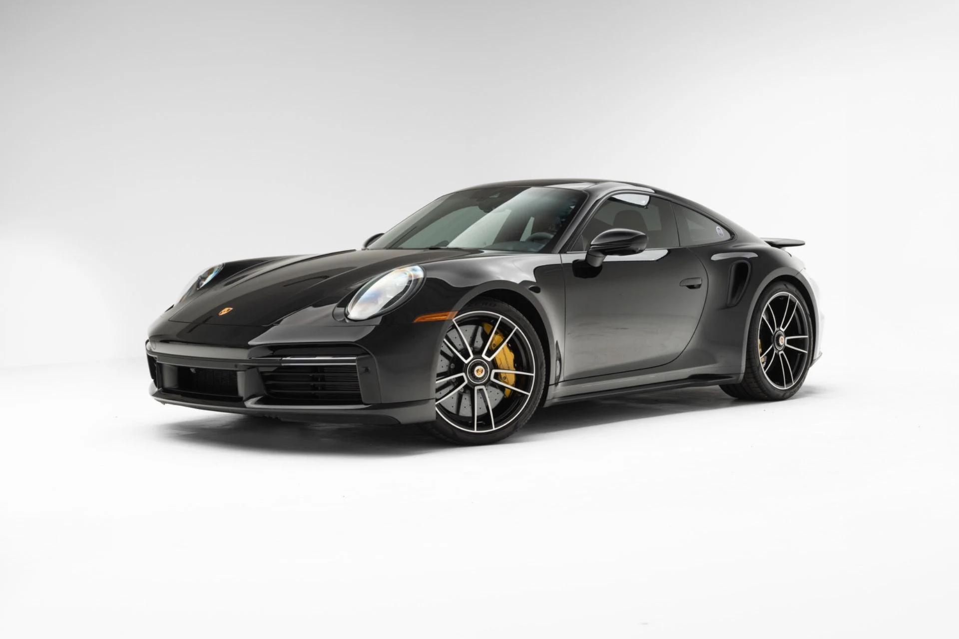 mph006_1516840048_Used_2025_Porsche_911_Turbo_S_1780412782_85f3458439