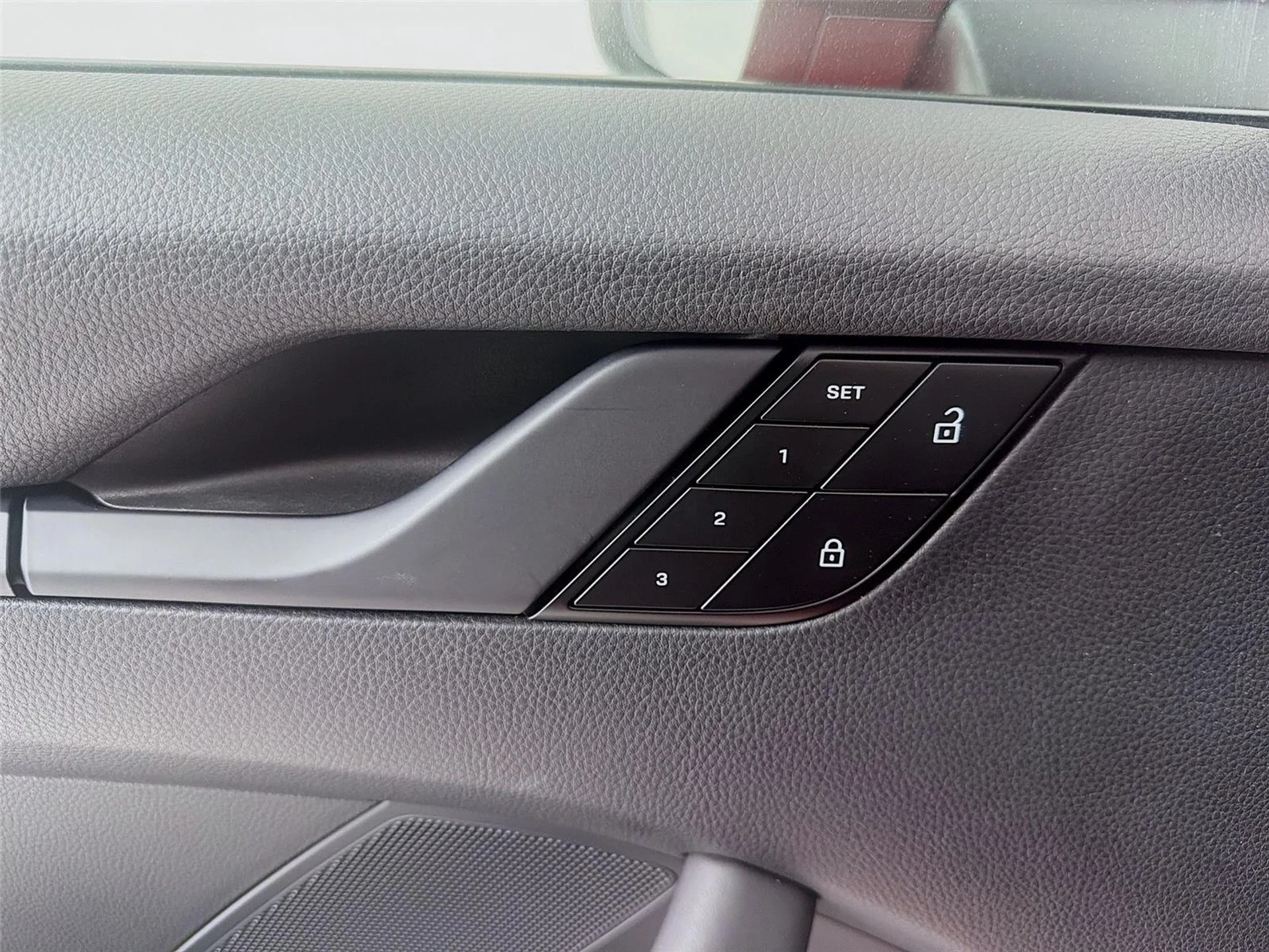 mph006_1520504948_4b7e85a8bb3cd1fdf7d998862fa30e12_604984e4ab