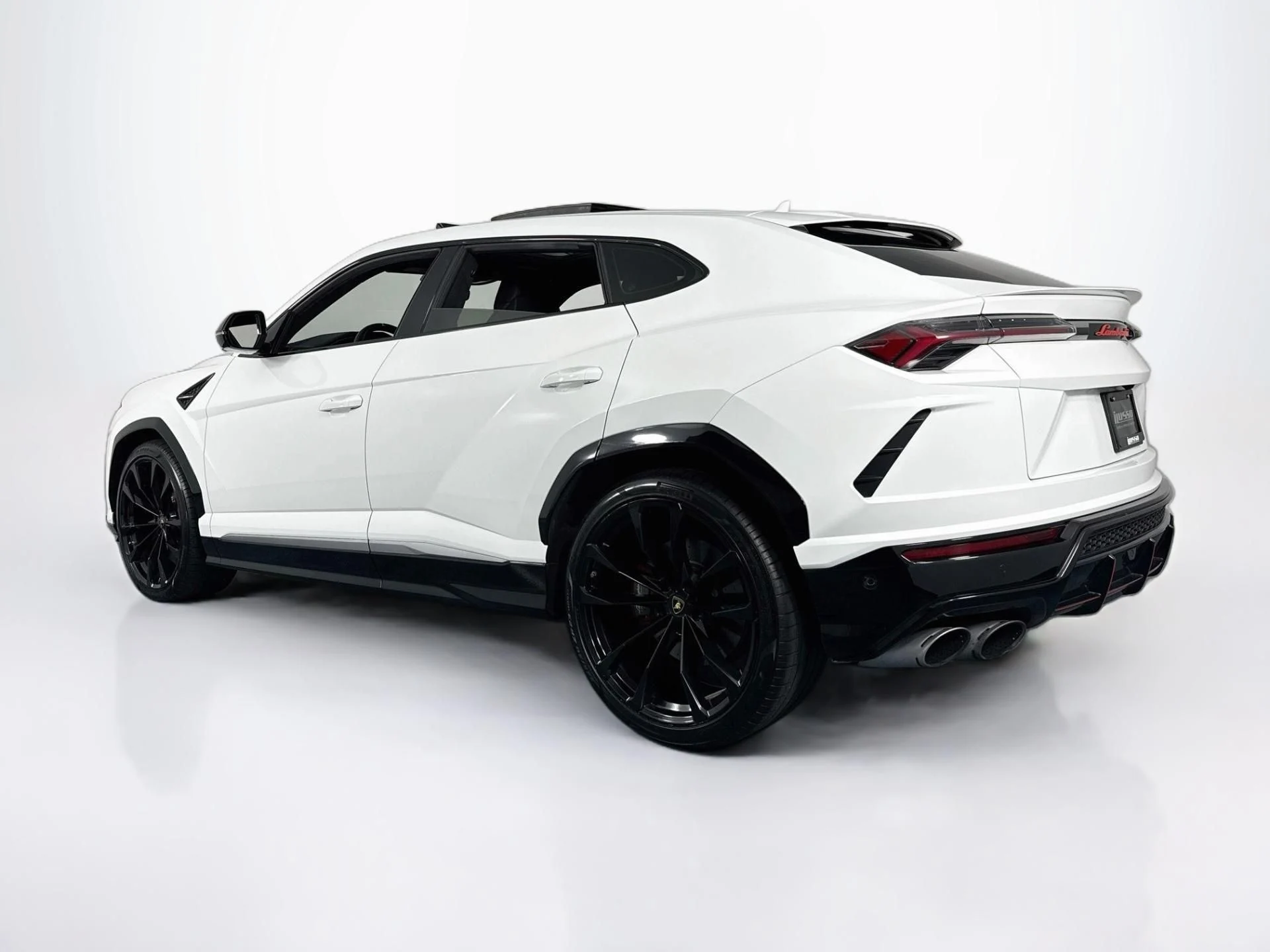 mph006_1531703948_Used_2020_Lamborghini_Urus_1788550596_5b24e1401f