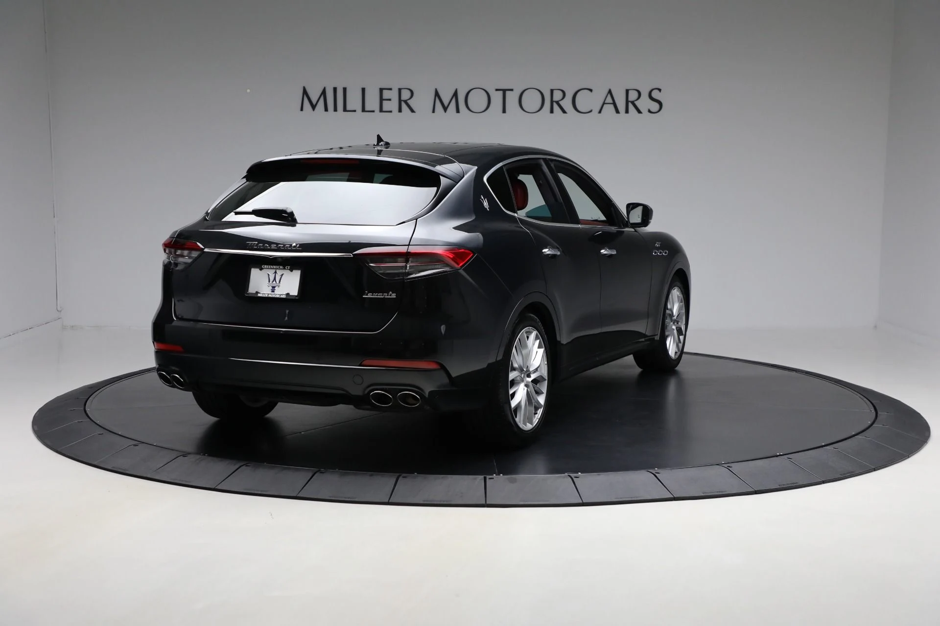 mph006_1533769580_Used_2022_Maserati_Levante_GT_bcf8f37dd1