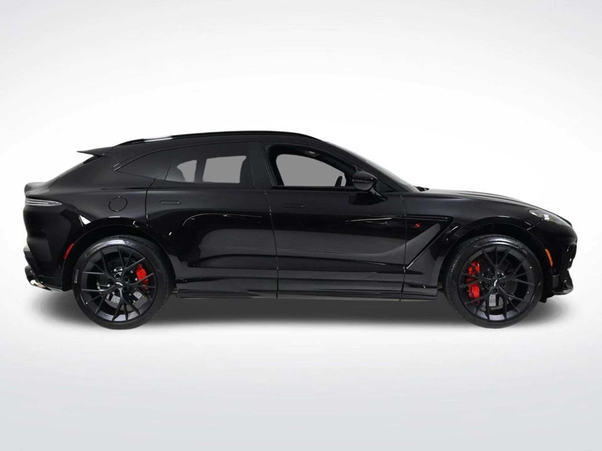 mph006_1538258288_new_2026_aston_martin_dbx_sawd_11350_22964208_6_1024_faaa6a42d0