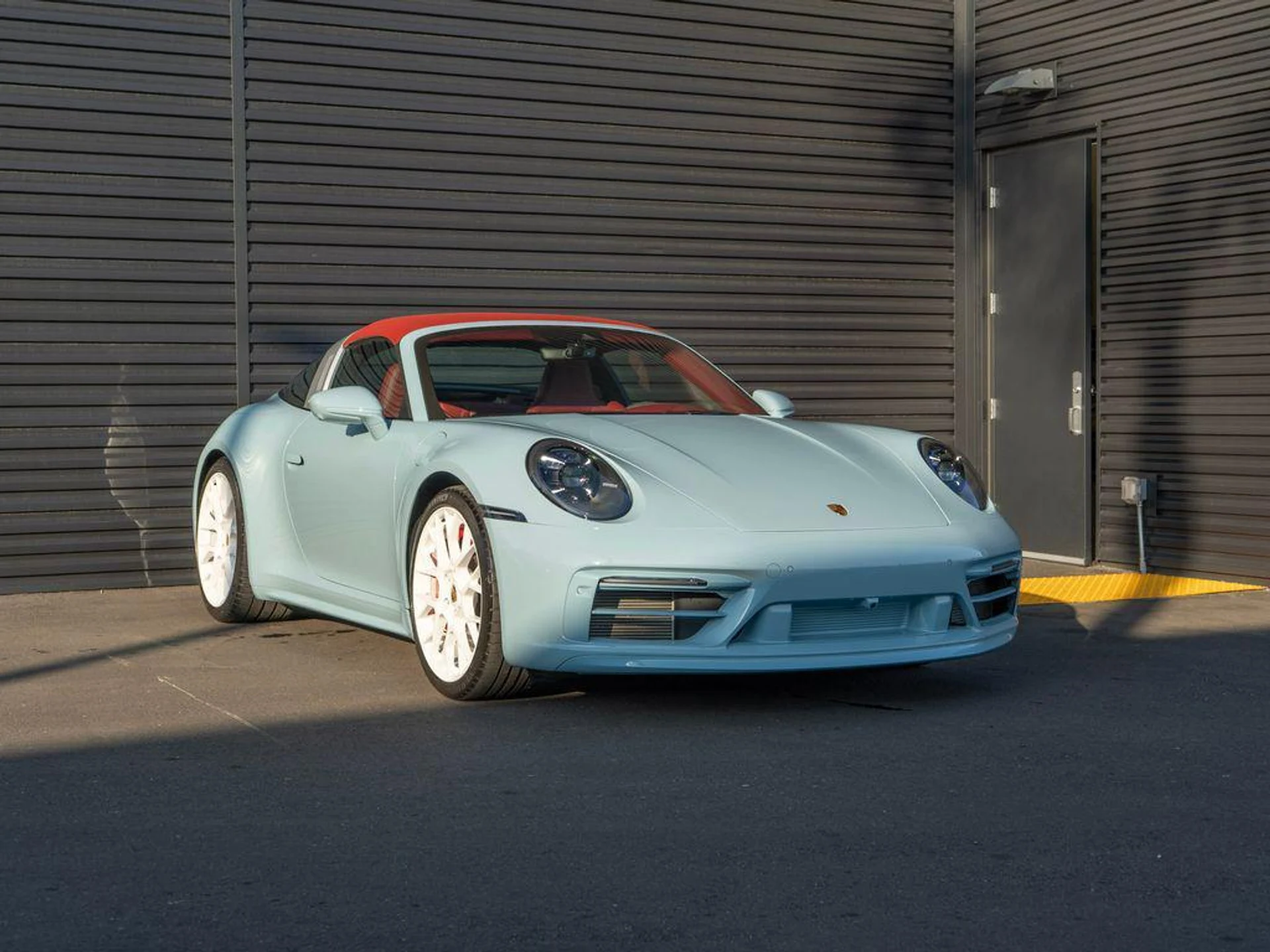 mph006_1538733423_f_G8a_CH_6_Oj_WC_Qw_Vn8fq_F4hoj5x4_31bc344c98