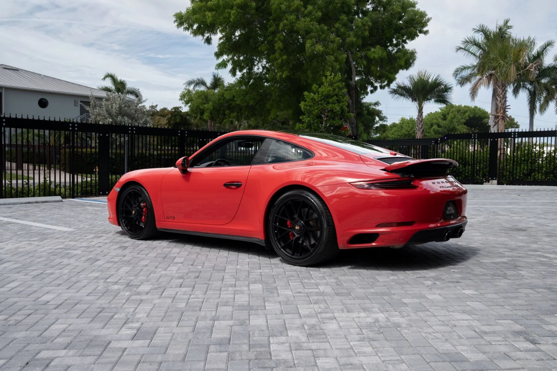 mph006_1539190787_Used_2019_Porsche_911_Carrera_4_GTS_1780346699_1b967466d6