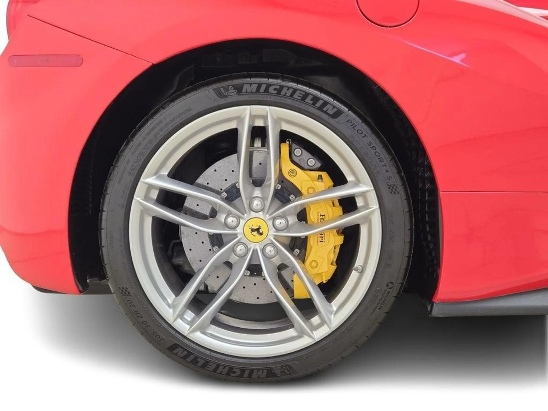 mph006_1539820918_Used_2017_Ferrari_488_Spider_1775638044_aff06d4aa4