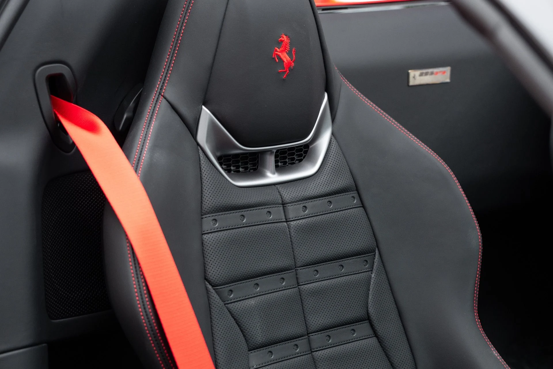 mph006_1542143386_Used_2024_Ferrari_296_GTS_1776982815_495ae680cb