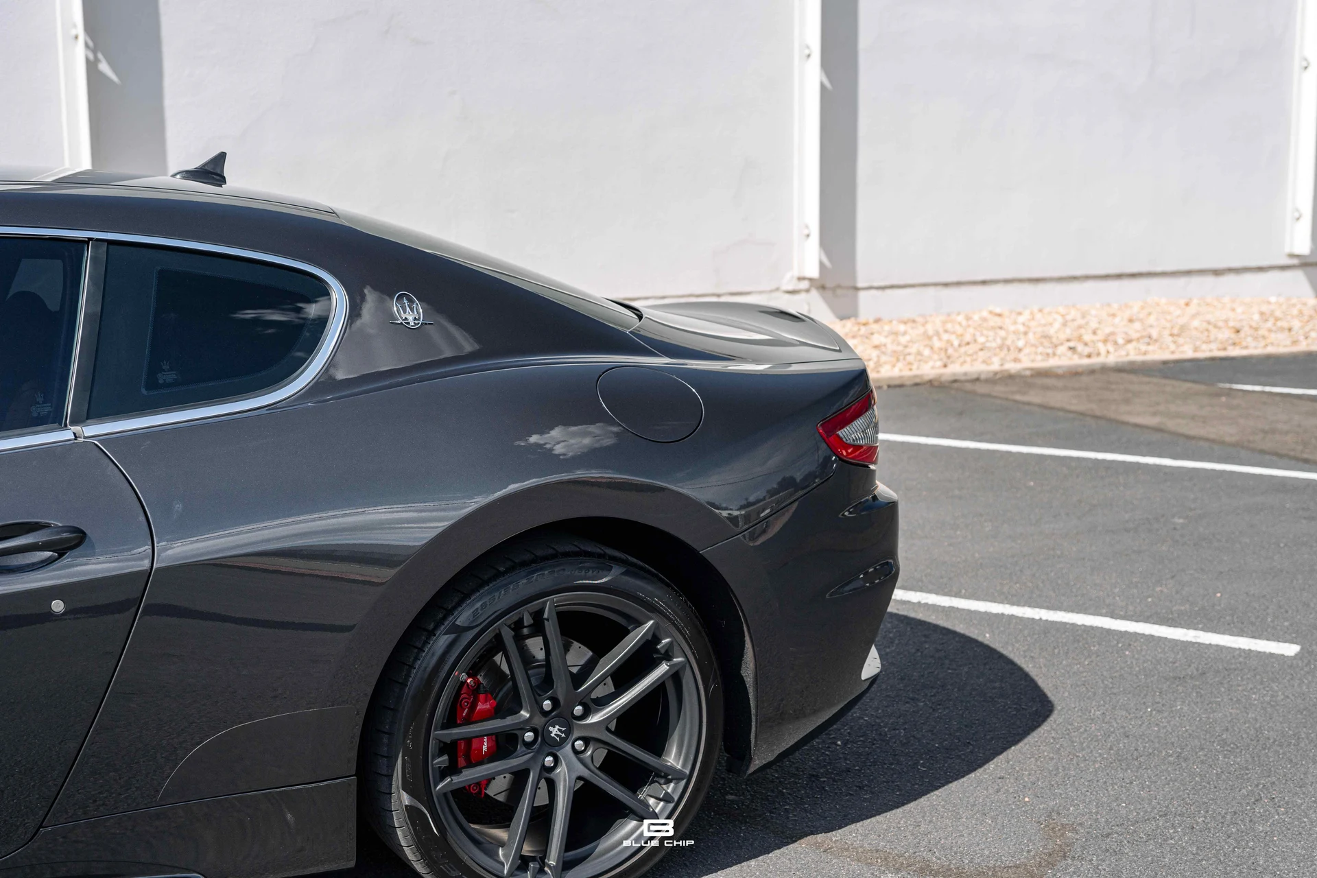 mph006_154625919_6a6d22402219c112be3d39f6_23801_202018_20_Maserati_20_Granturismo_20_Sport_07_8332a7cccc