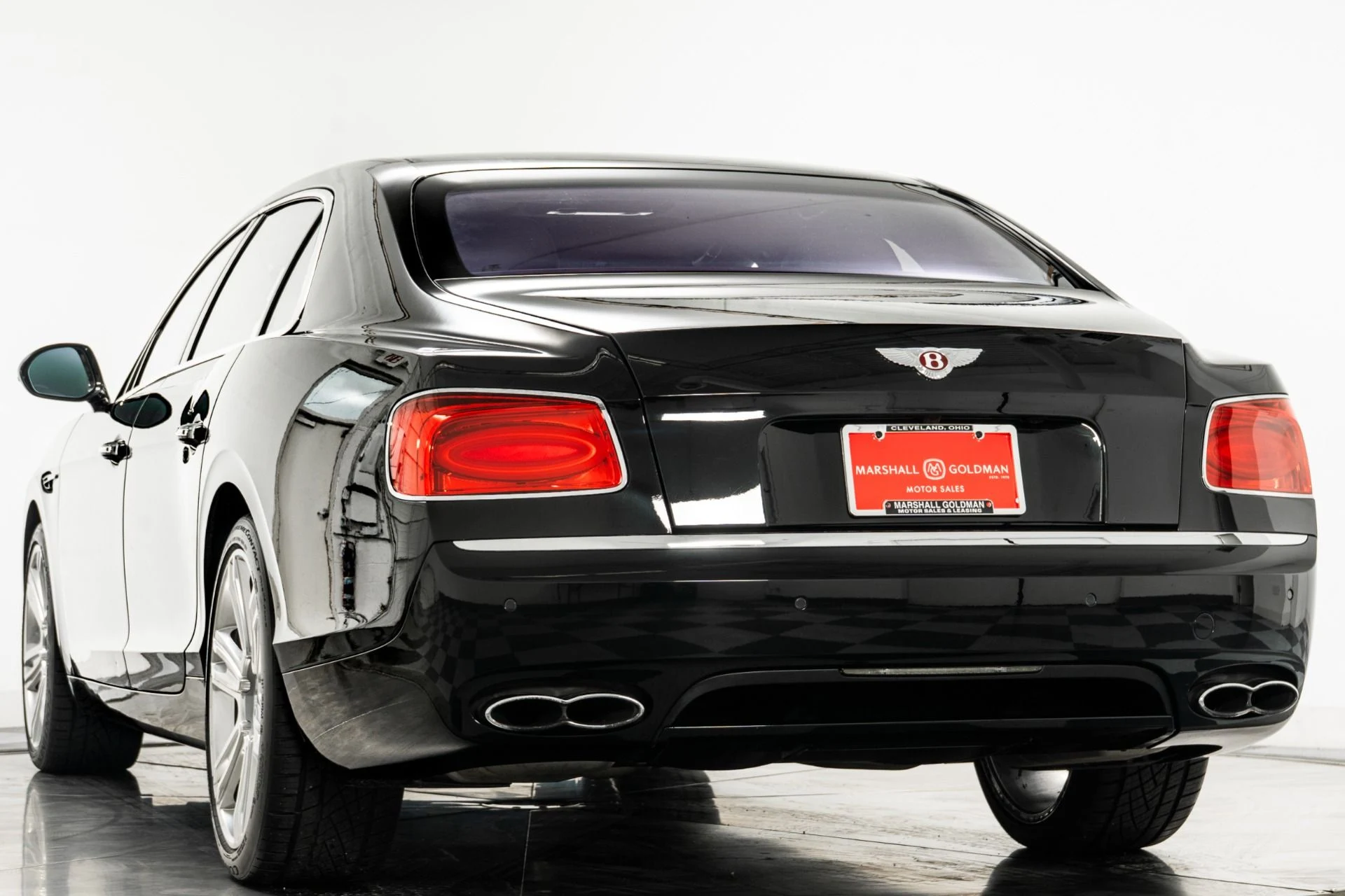 mph006_1550301972_Used_2015_Bentley_Flying_Spur_V8_1757017616_6e7acde144
