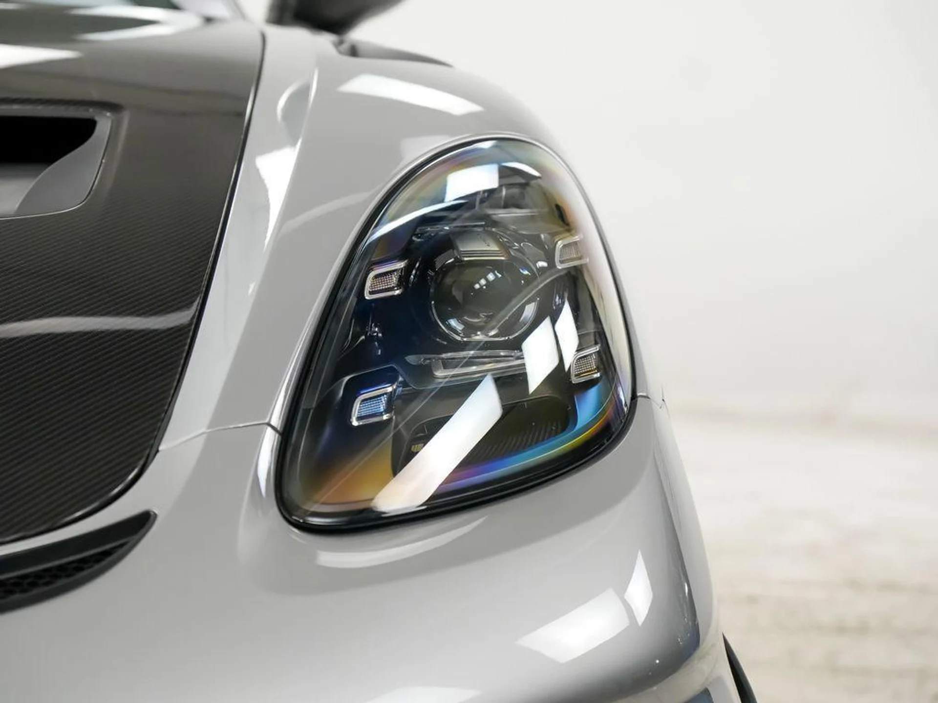 mph006_1550685337_e_KI_1_Hw_Y_Dr_Figu_X_Tk_xh_RK_Gp_GNQ_bf7d5e03de