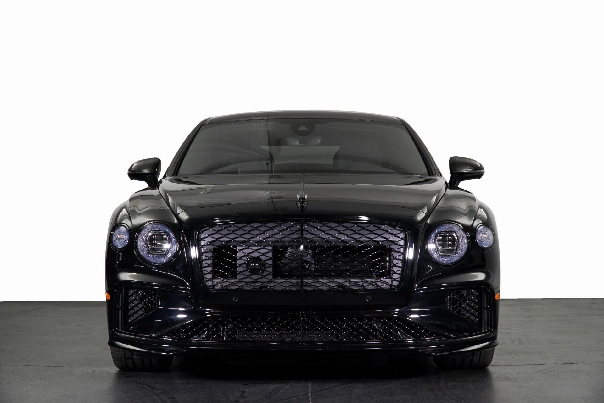 mph006_1559865579_New_2026_Bentley_Flying_Spur_Speed_1776445896_5f2ebf5785