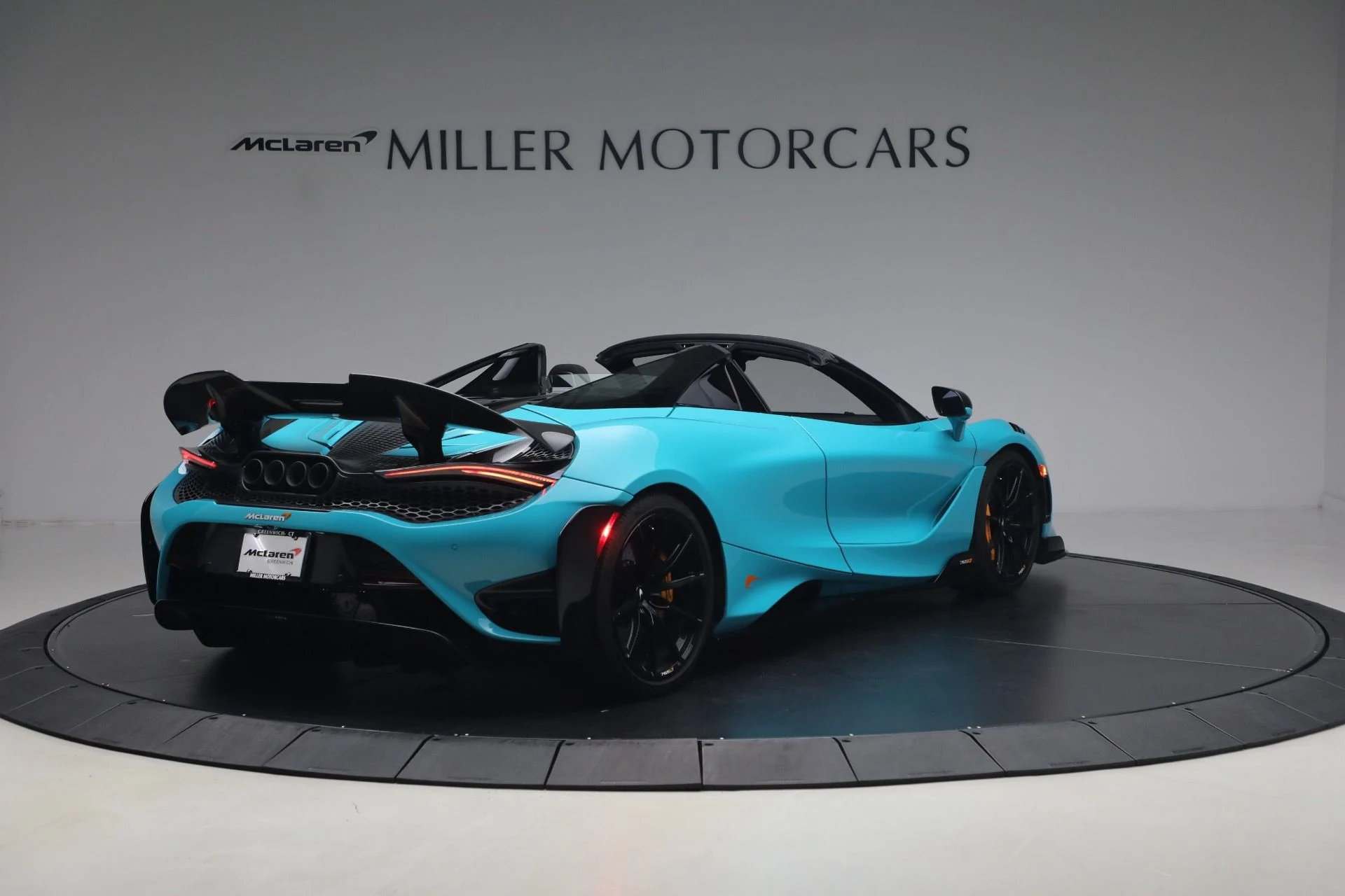 mph006_1567179003_Used_2022_Mc_Laren_765_LT_Spider_5bce4d0bc7