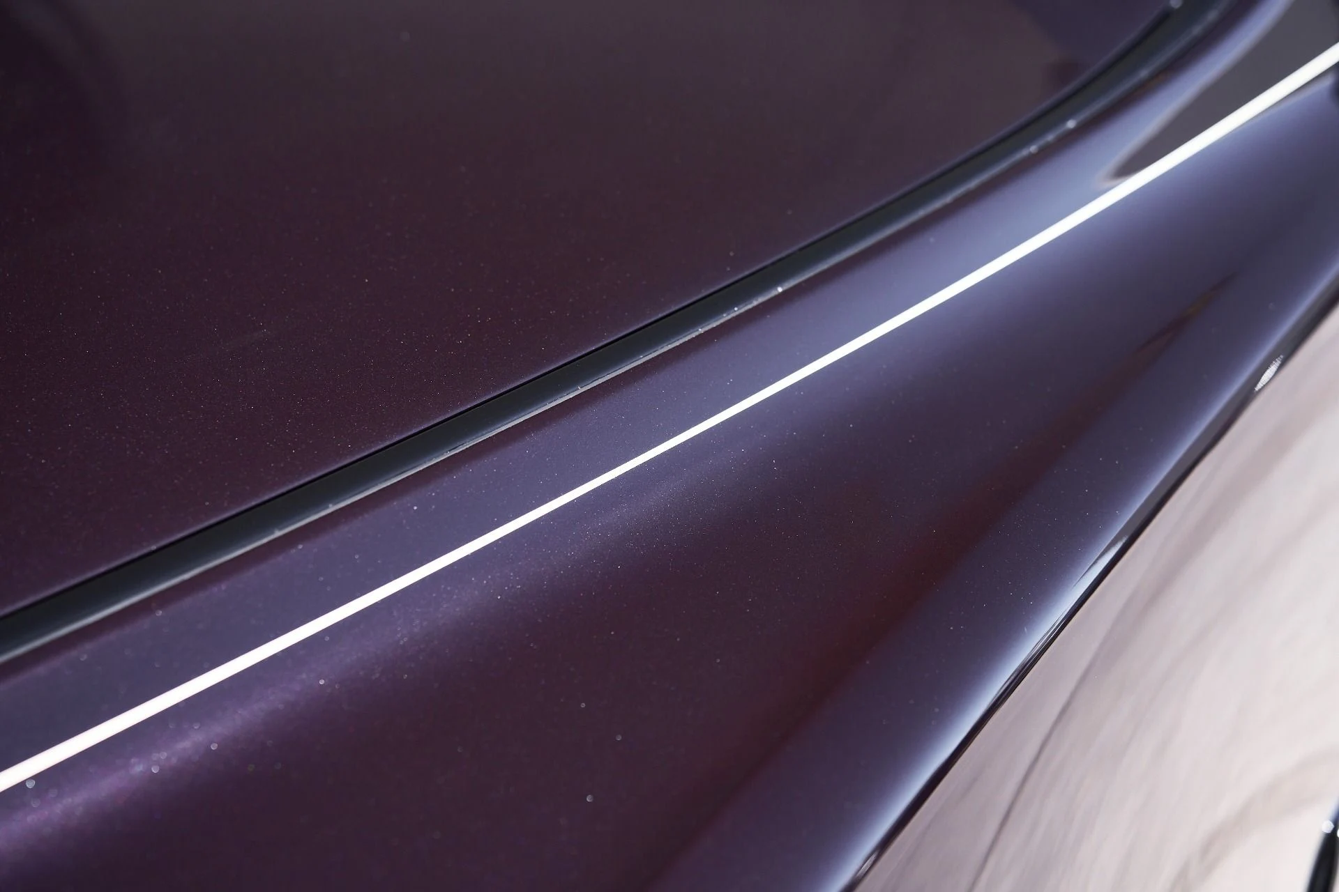 mph006_156919692_Used_2019_Rolls_Royce_Phantom_Base_1747772635_fd0e82f1f9