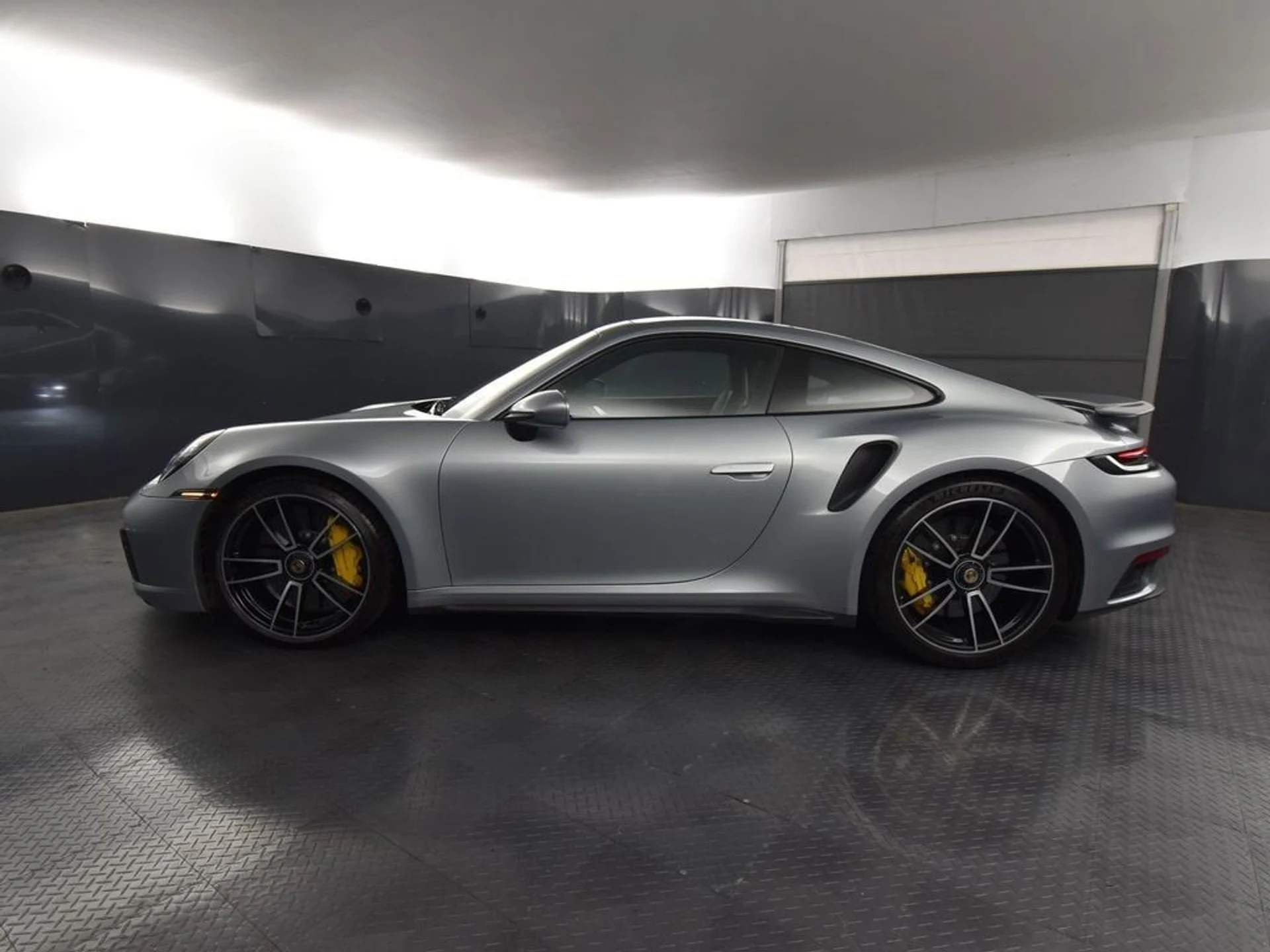 mph006_1573742130_a71b6230cfdd3021526bdcde167b268fx_a9541614ad