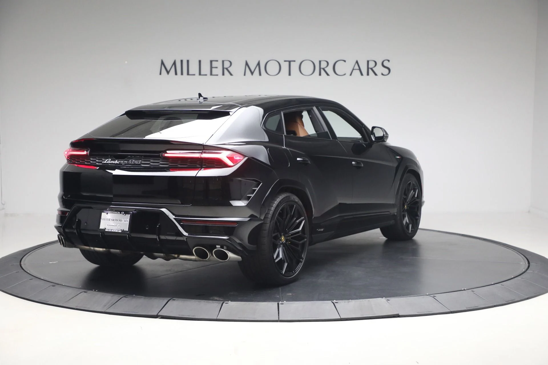 mph006_1576748435_Used_2025_Lamborghini_Urus_SE_1779826713_edf0b5a2c1
