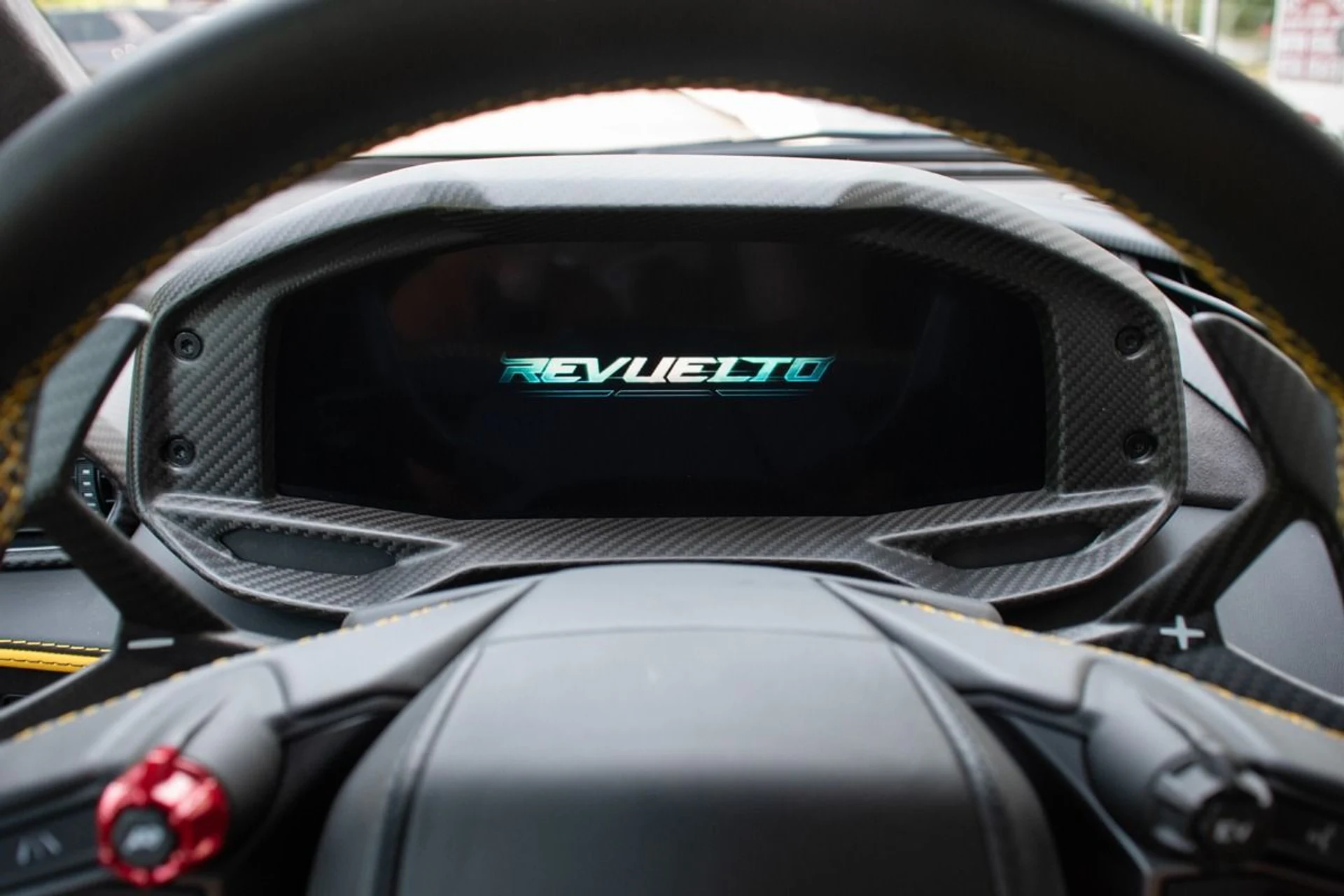 mph006_1585388670_Used_2024_Lamborghini_Revuelto_1740383899_152e221bd4