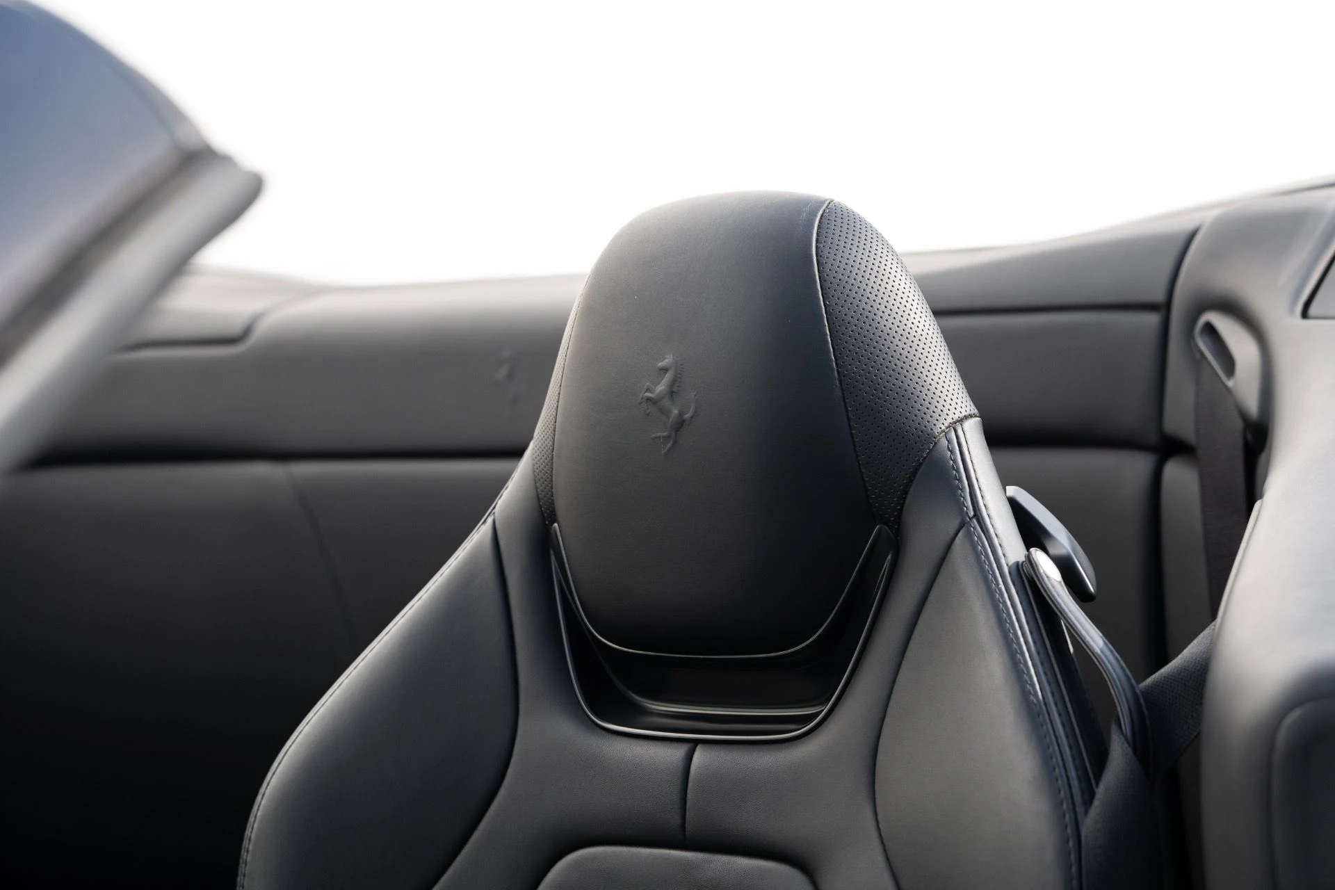 mph006_1589024067_Used_2019_Ferrari_Portofino_1771532696_ede05b1a02