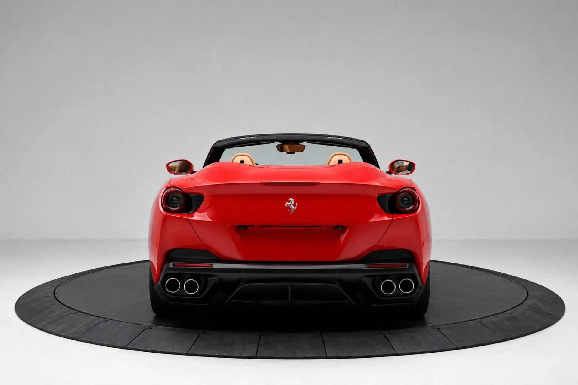 mph006_1593932196_Used_2019_Ferrari_Portofino_1784333136_3b4ca439b5