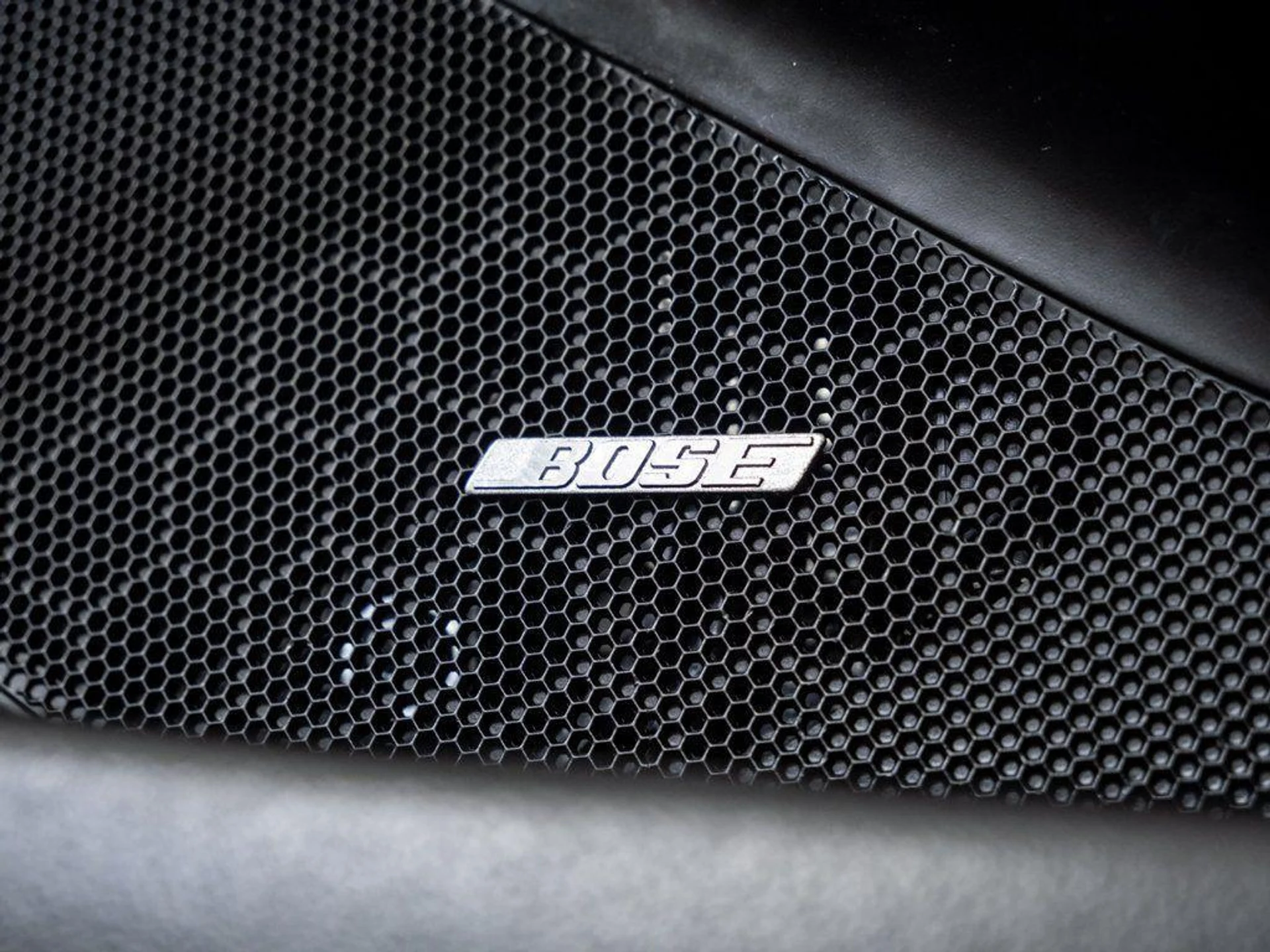 mph006_1613192382_diq_M_Yf_Vein_Hj29_d_MH_Wf_So4_Xn_U_0f67343bd6