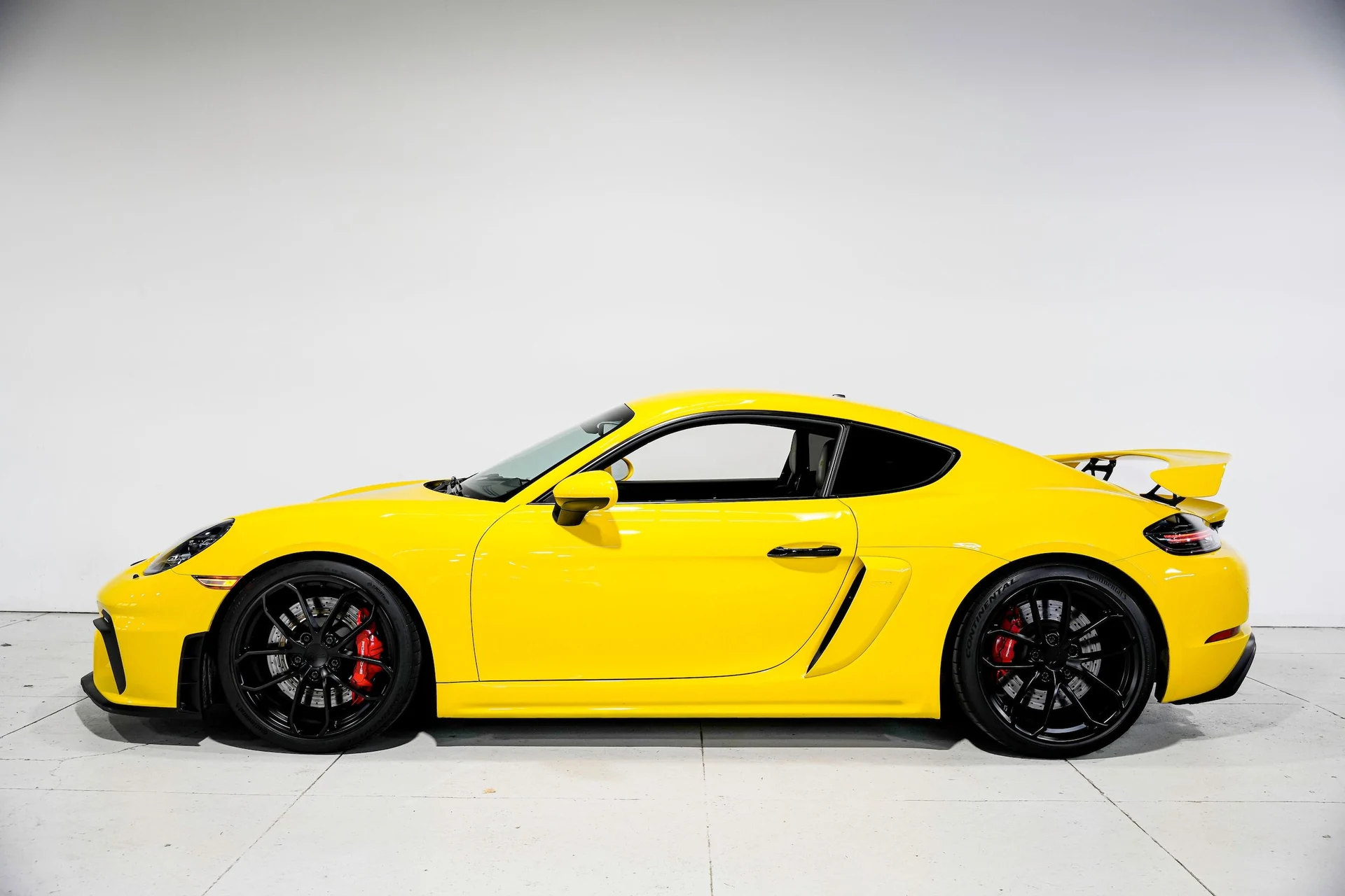 mph006_1636891058_a20e3a9b32644d6dc4189eef6266897bx_da0d33cd90