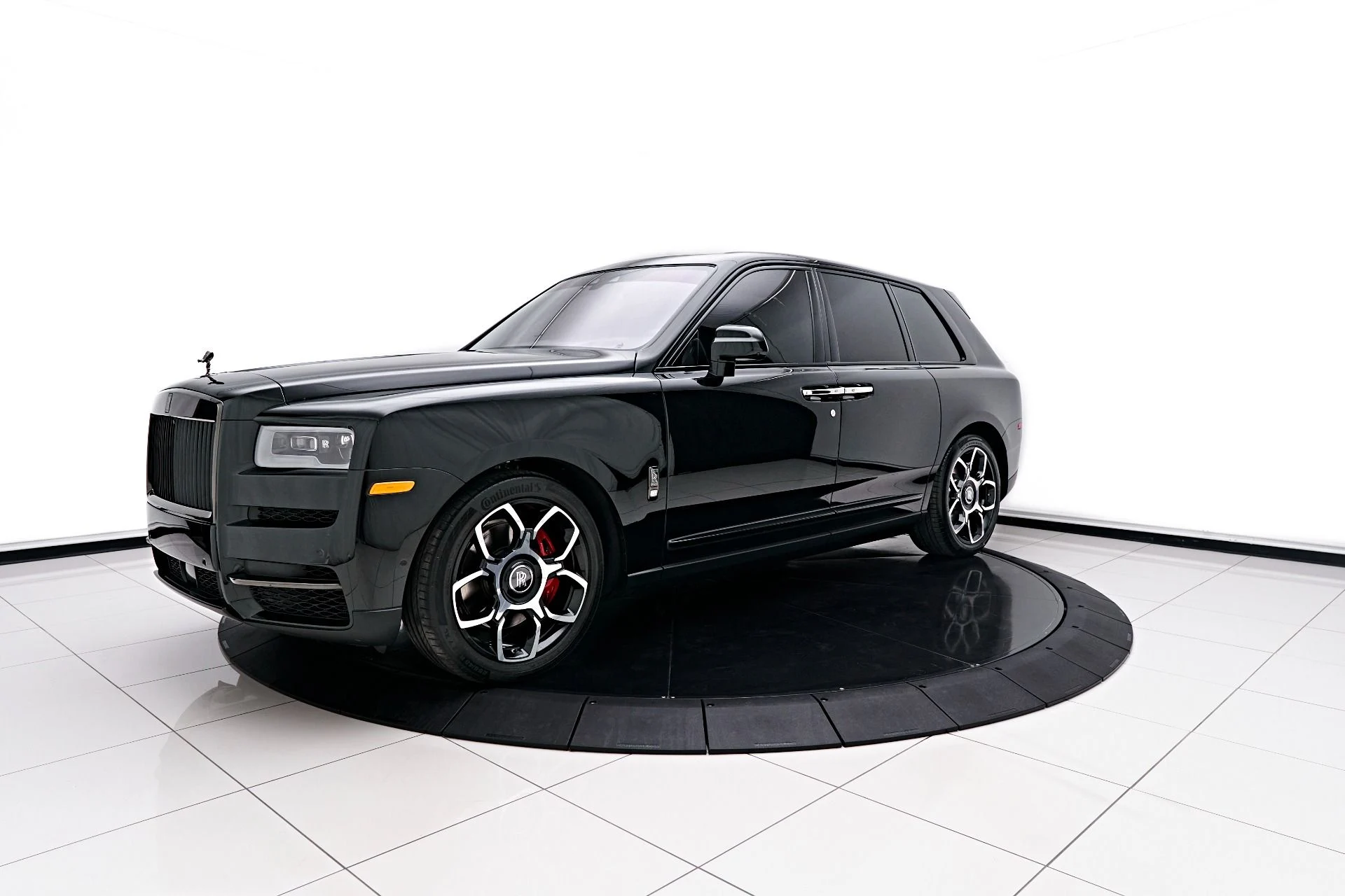mph006_1639589153_Used_2022_Rolls_Royce_Cullinan_Base_1679686724_db9bd6c71a