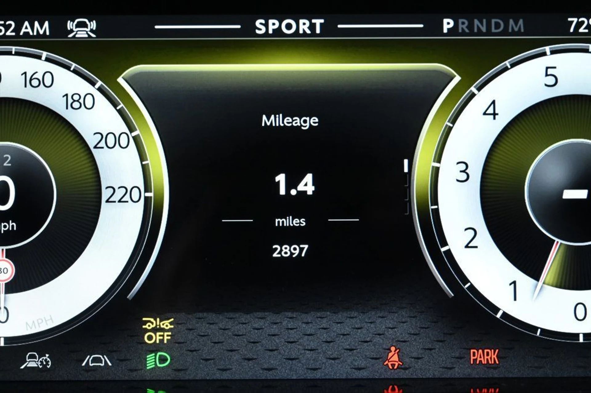 mph006_164765495_used_2025_aston_martin_vantage_base_11350_22975138_6_1024_9ab7464a72