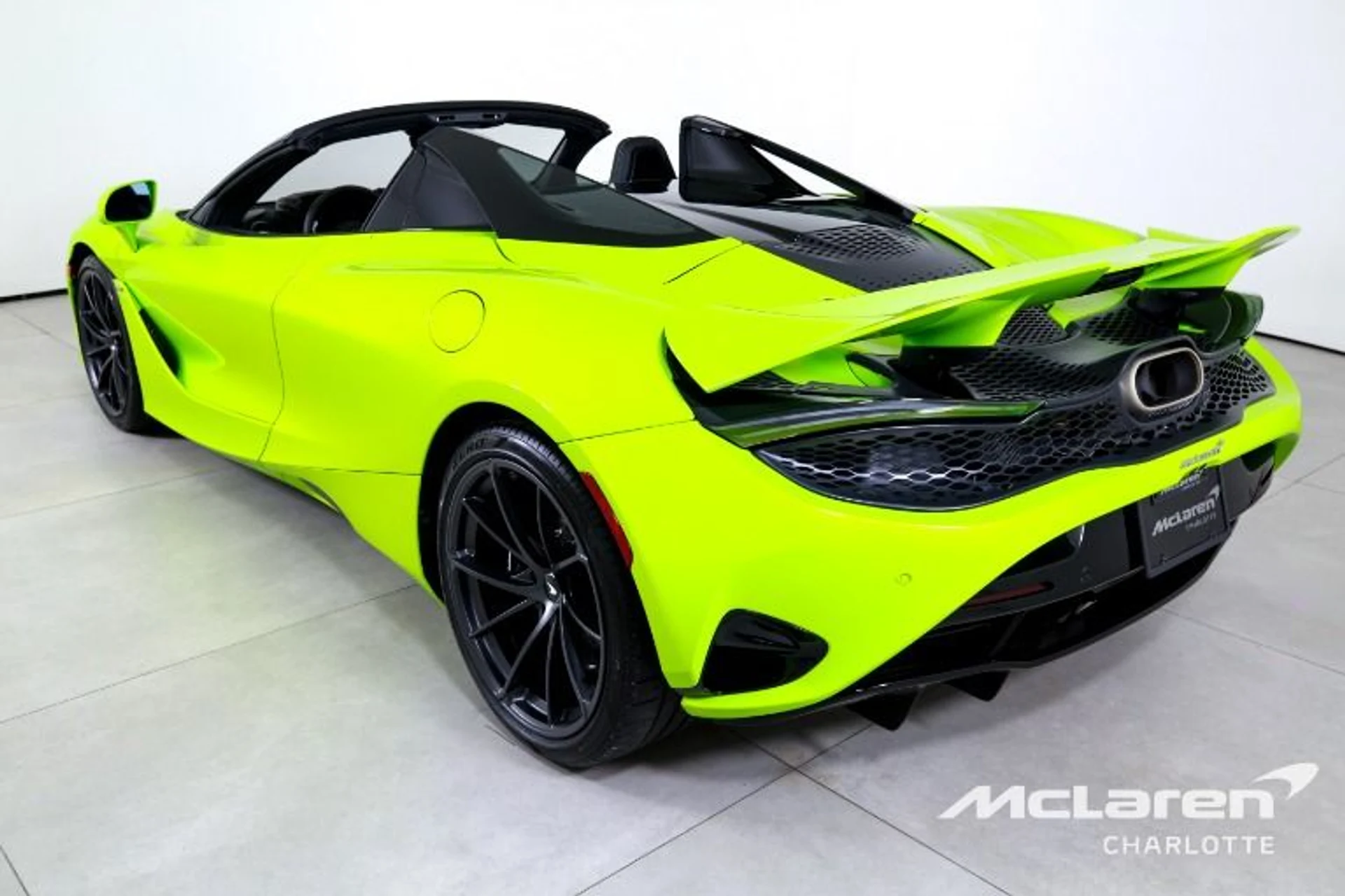 mph006_166032583_New_2027_Mc_Laren_750_S_Spider_8d784f8b2c