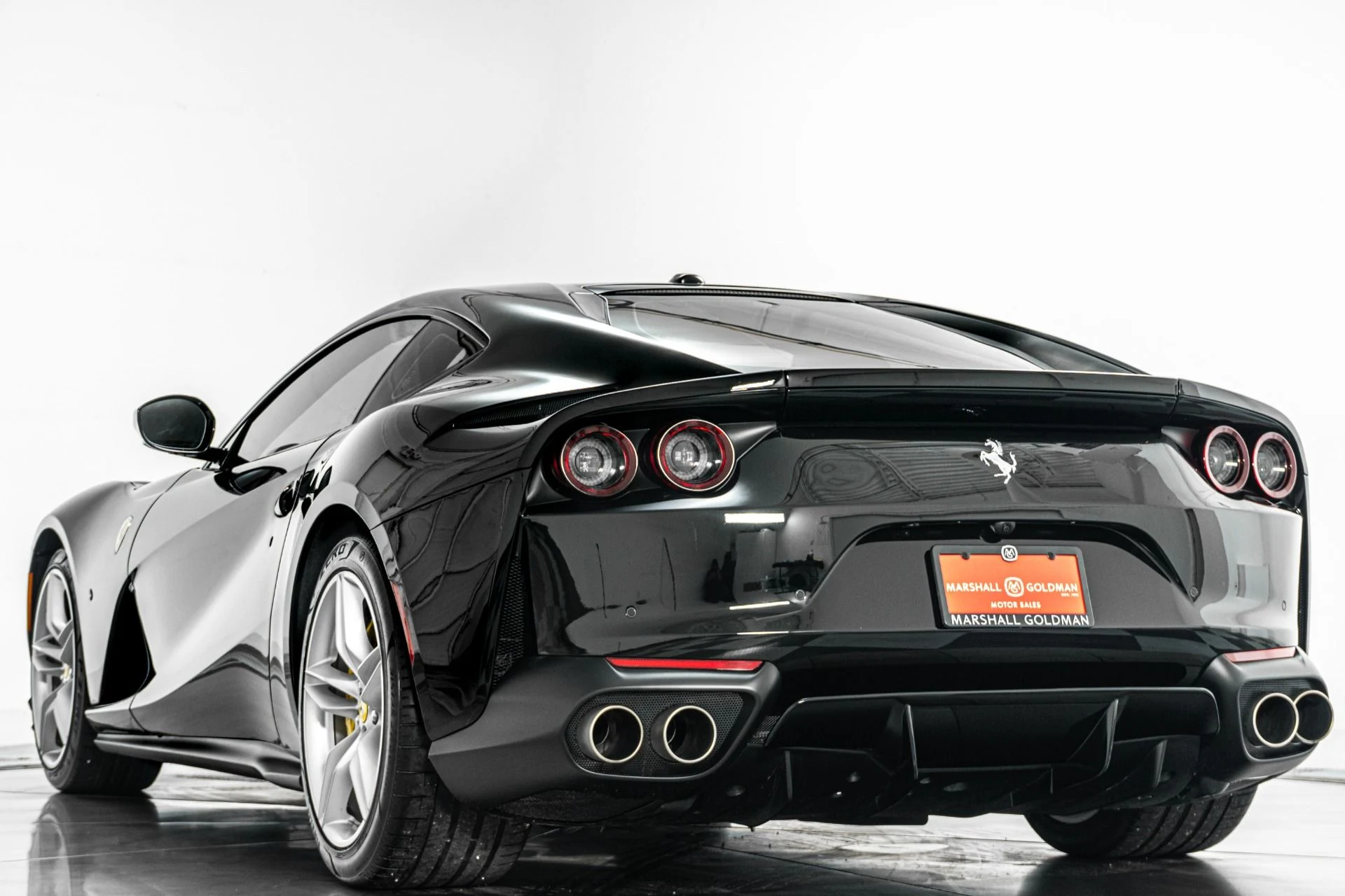 mph006_1661812429_Used_2020_Ferrari_812_Superfast_1775841371_4e37c70205