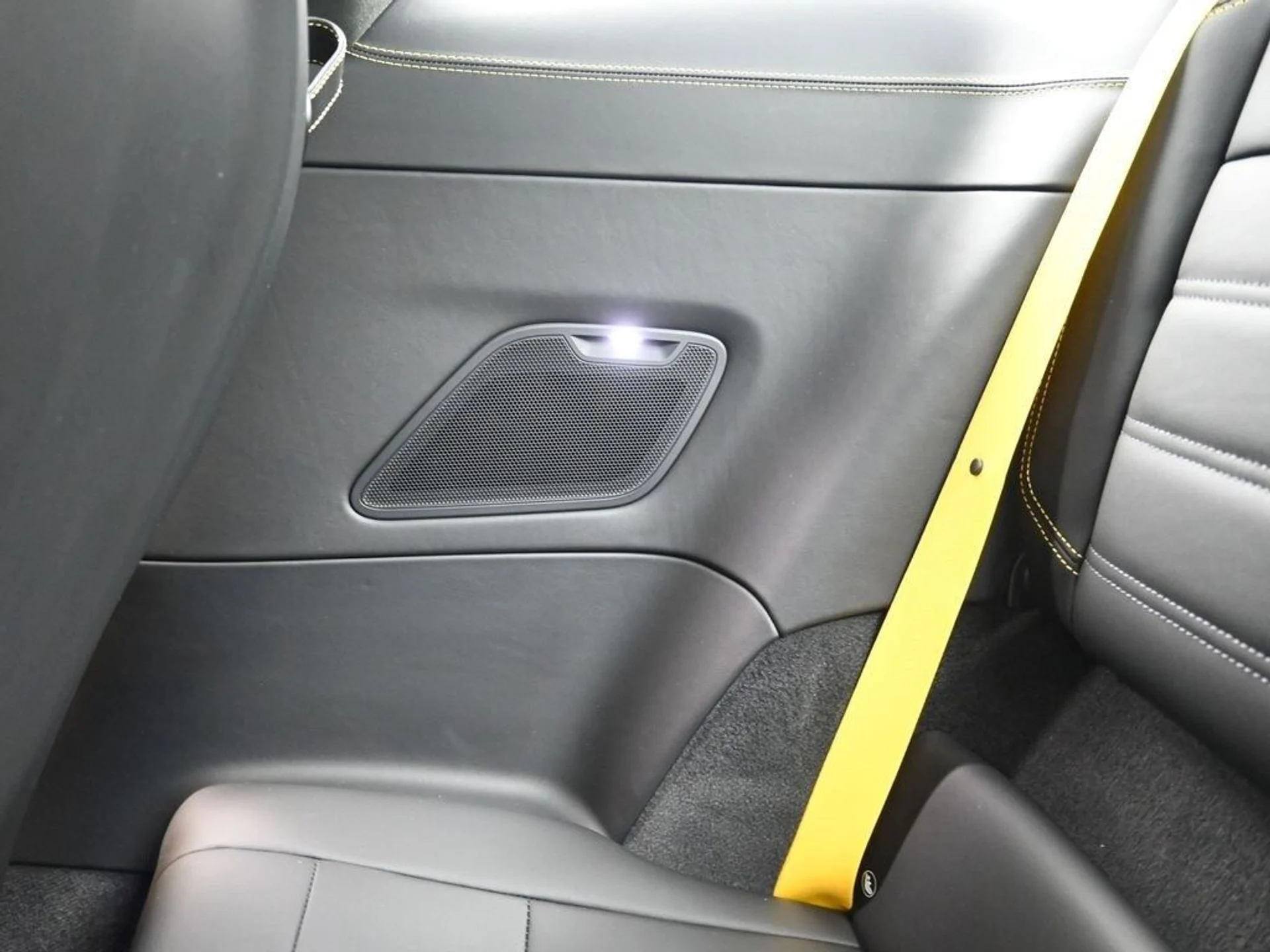 mph006_1666060673_a0abcdc28c37fcc26fc7a23b21e96feex_ff28353cc2