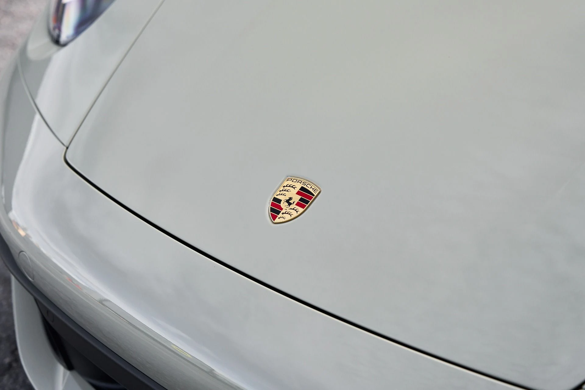 mph006_1671018774_Used_2022_Porsche_911_Carrera_S_1759192805_3f640c26a0