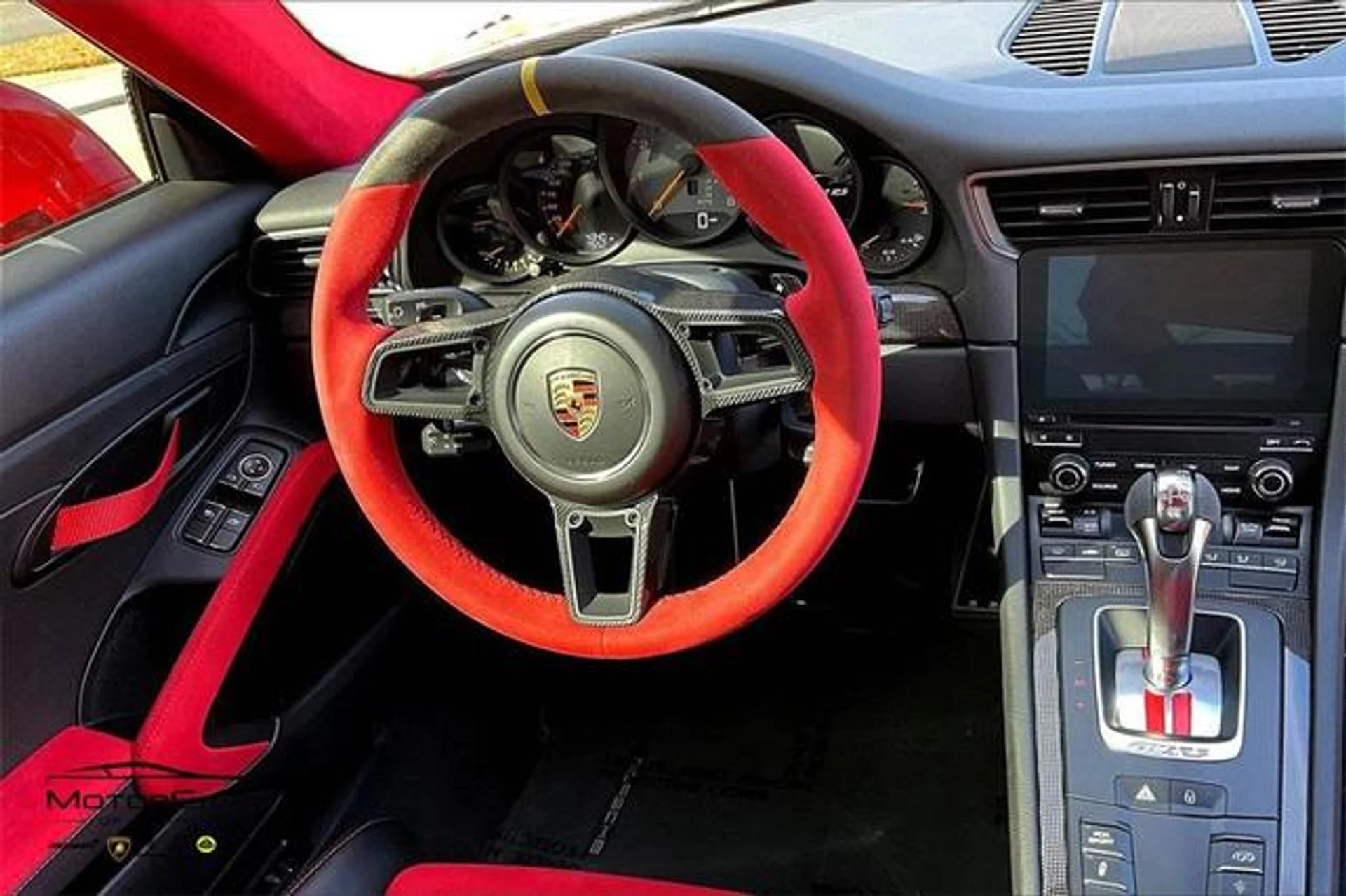 mph006_1681109036_x_Aomf_vp_I_Cug_M_Zt35g4j_H_HZ_2dc_6824f58854