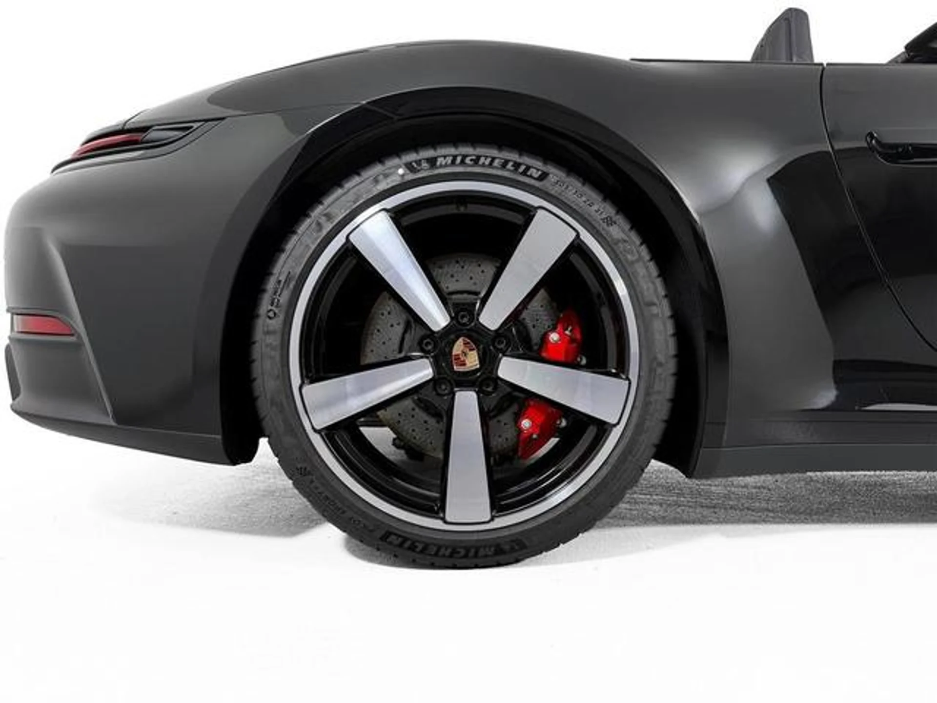 mph006_1686132134_D0_CL_0_F4l_Hm3_hci2_SN_1e_EU_360wo_cf590536ac