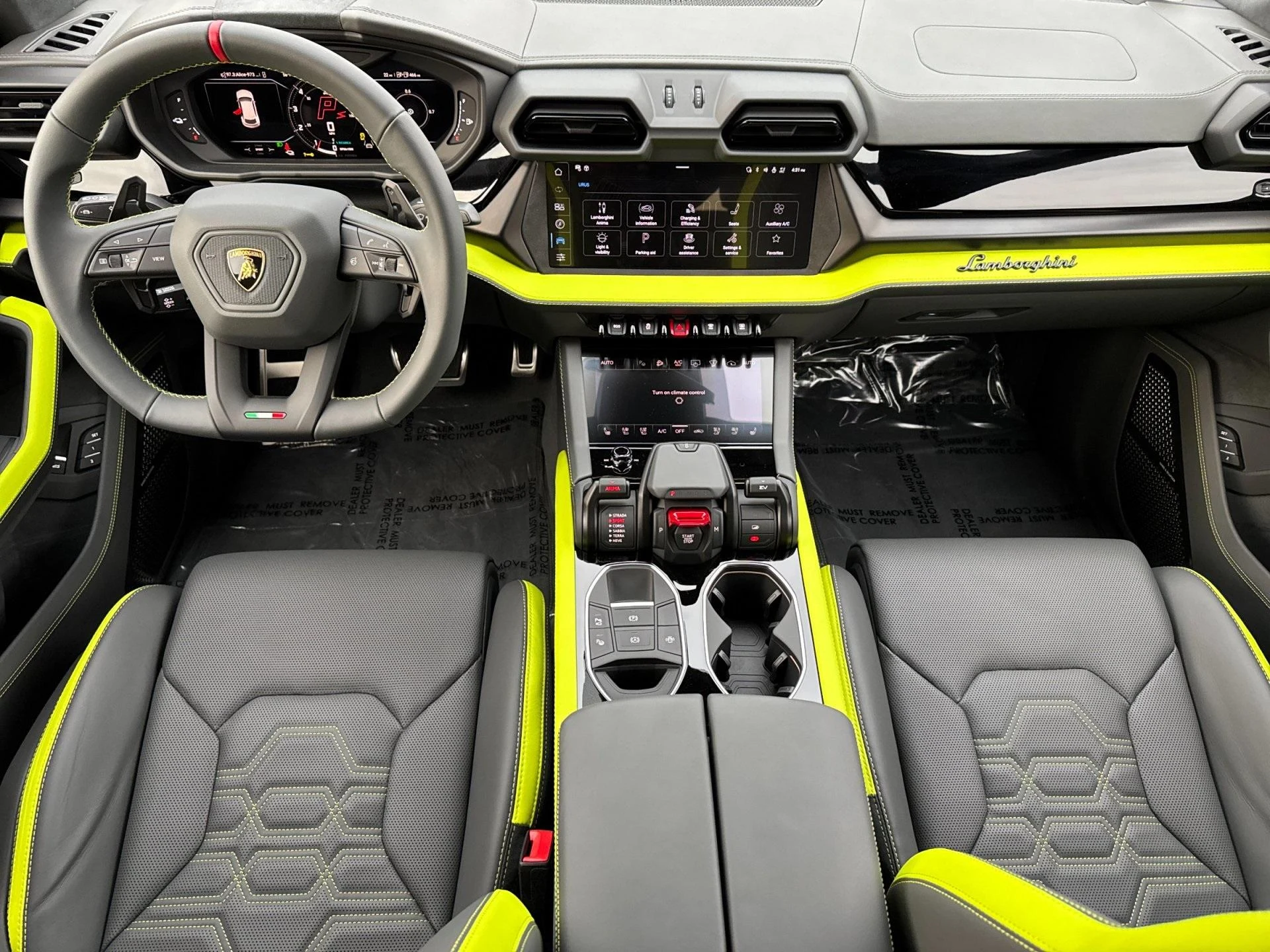 mph006_1690570771_New_2025_Lamborghini_Urus_SE_1770805143_c1ccbb6871