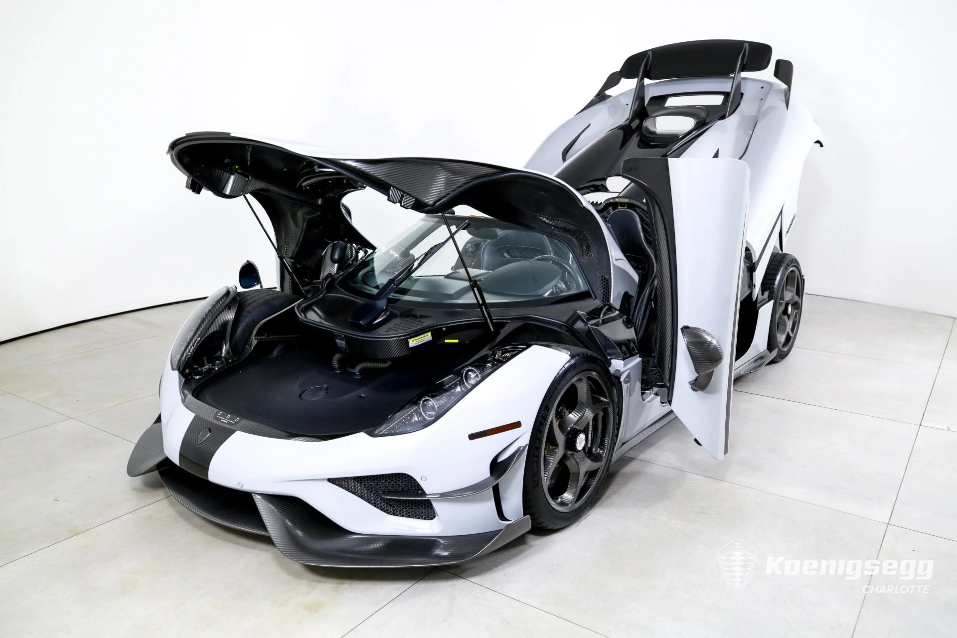 mph006_1693702880_Used_2020_KOENIGSEGG_REGERA_1761057076_9687f1de7e