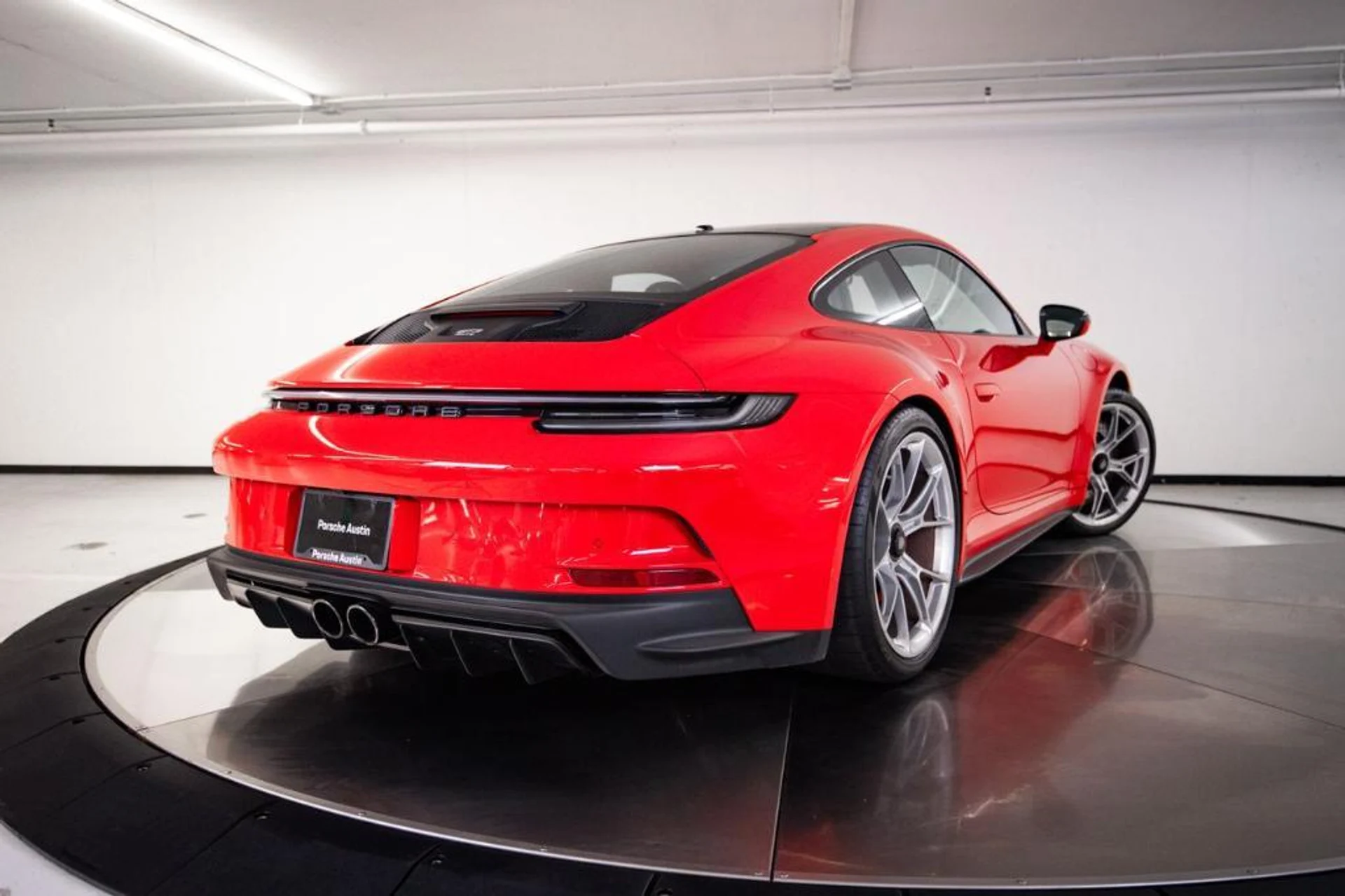 mph006_1694837056_KG_4_DQPK_sqrs5jyj71aauf6nww_M_21531f40fa