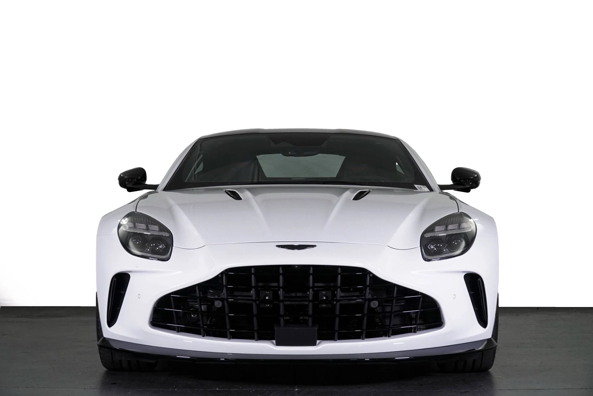 mph006_1698183970_New_2026_Aston_Martin_Vantage_1768443052_0b88733df6