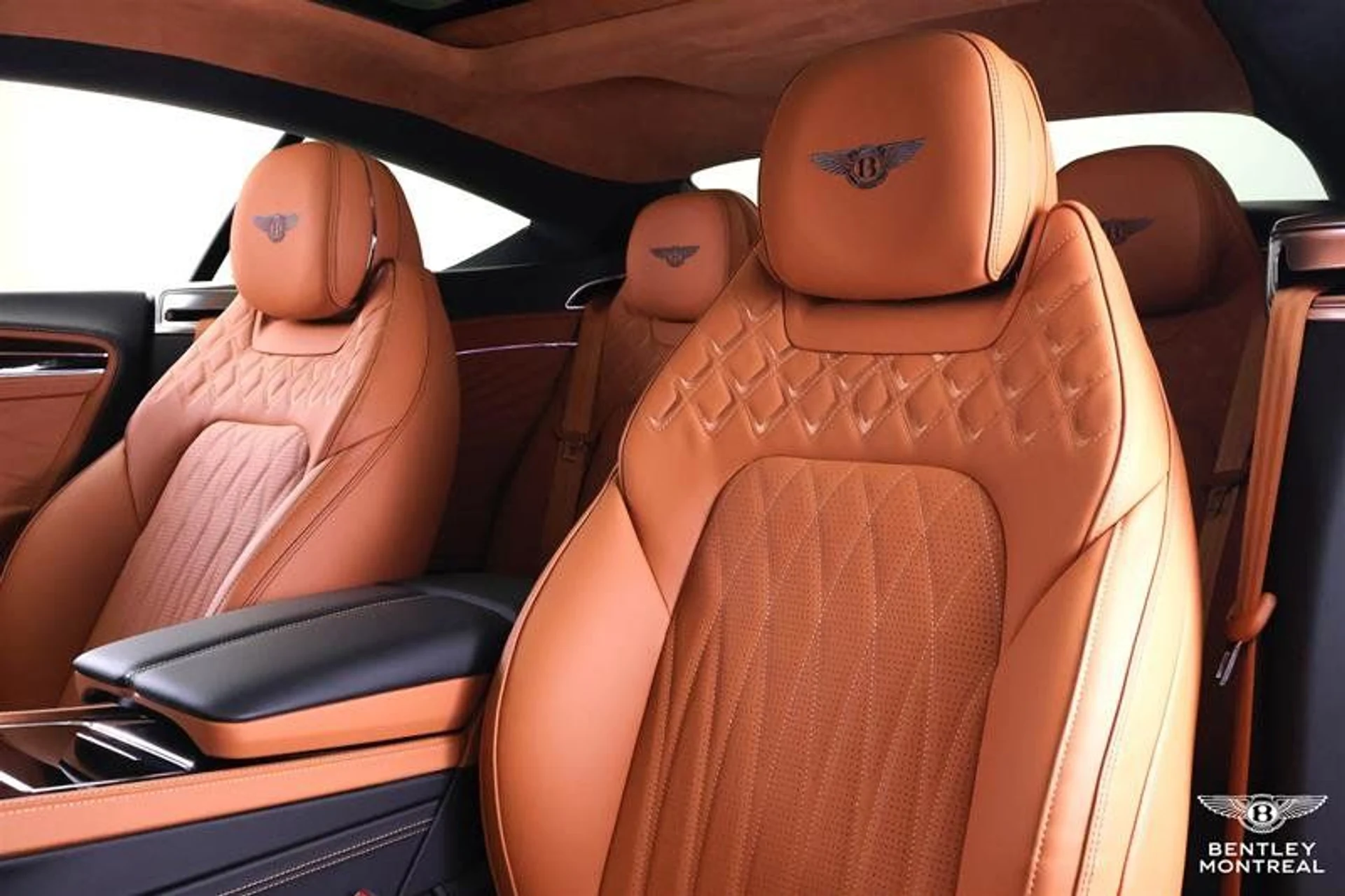 mph006_1702869485_37260650_06841_unhnyoiq_2e31b19fba