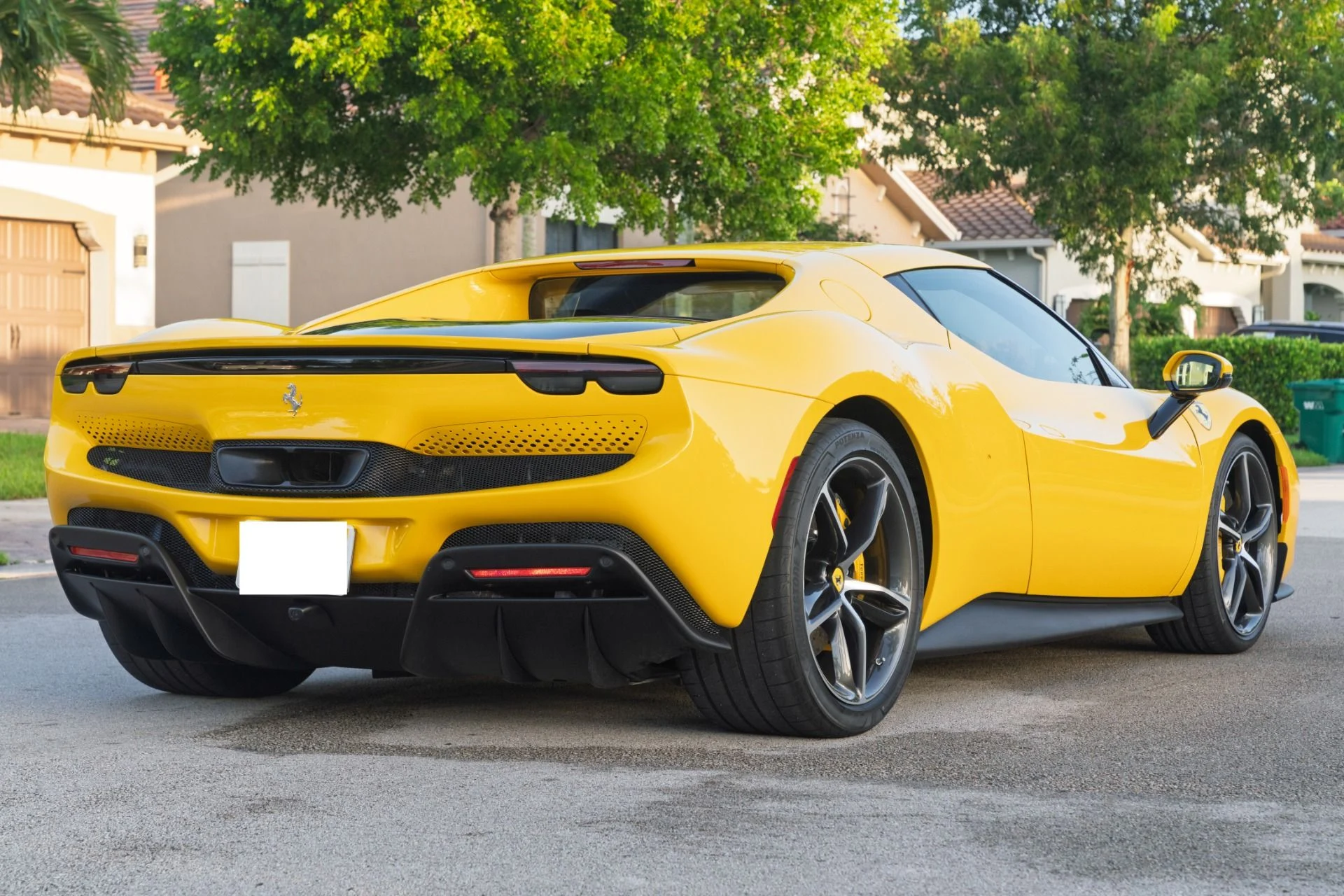 mph006_1705597583_Used_2025_Ferrari_296_GTB_1756227854_7f46210f28