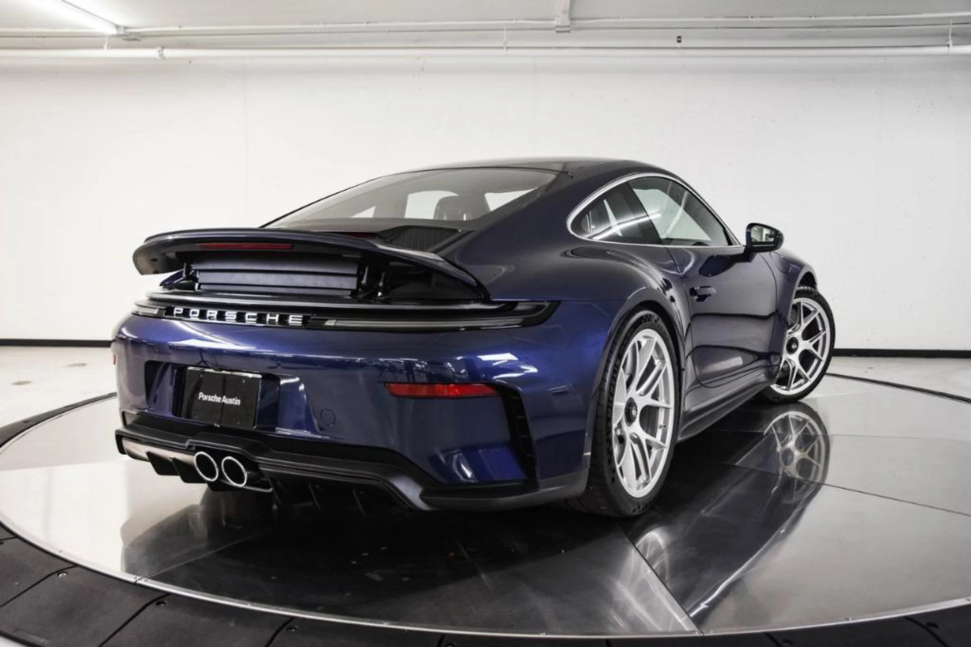 mph006_1707897795_t_QV_fp_G_80h_O_Qvmgoub_Qydl_Rf_RM_83cf5b7ae0