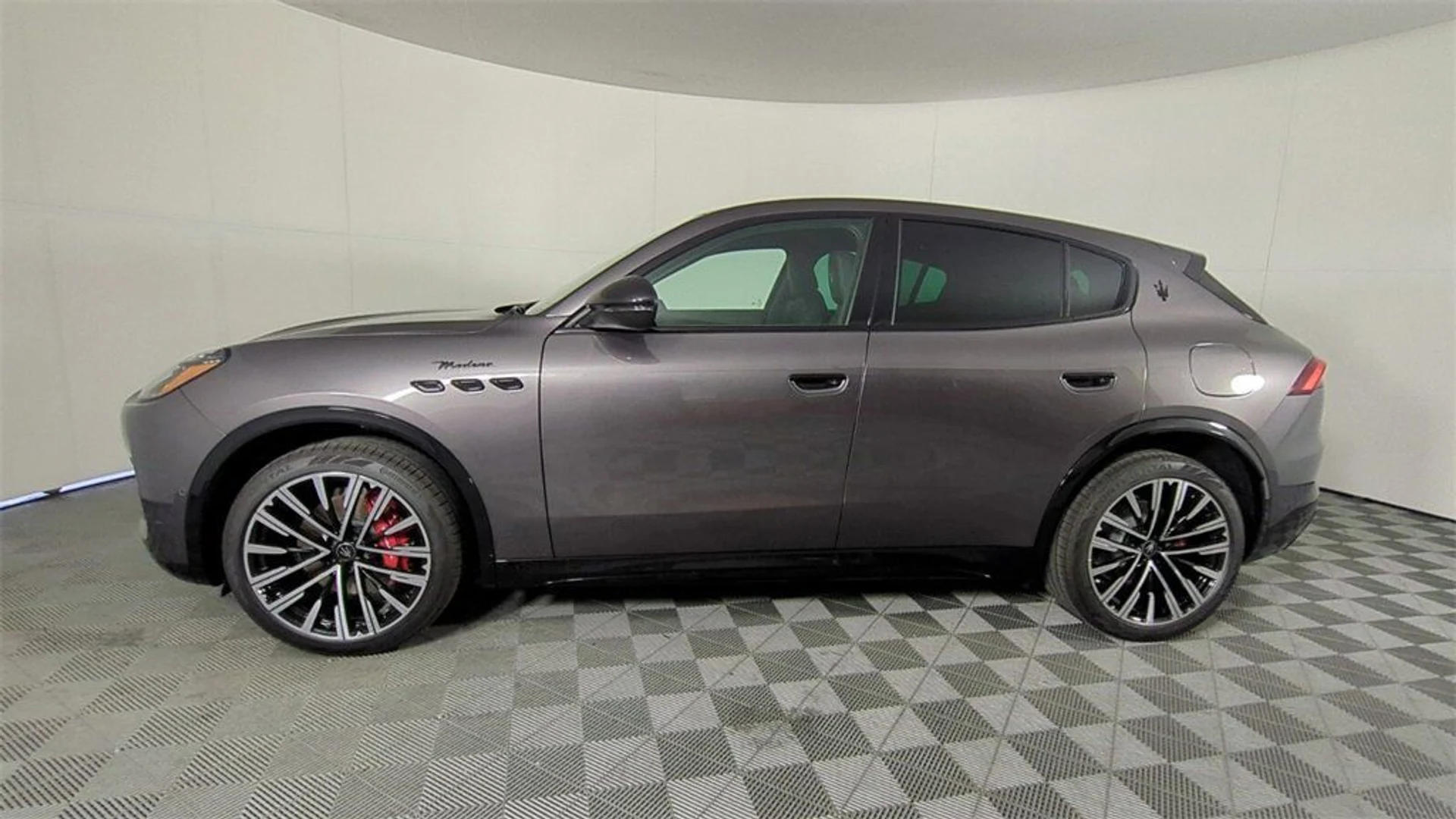 mph006_1718404551_1eeee9152a7178ad457923e3d5910fea_1091579756