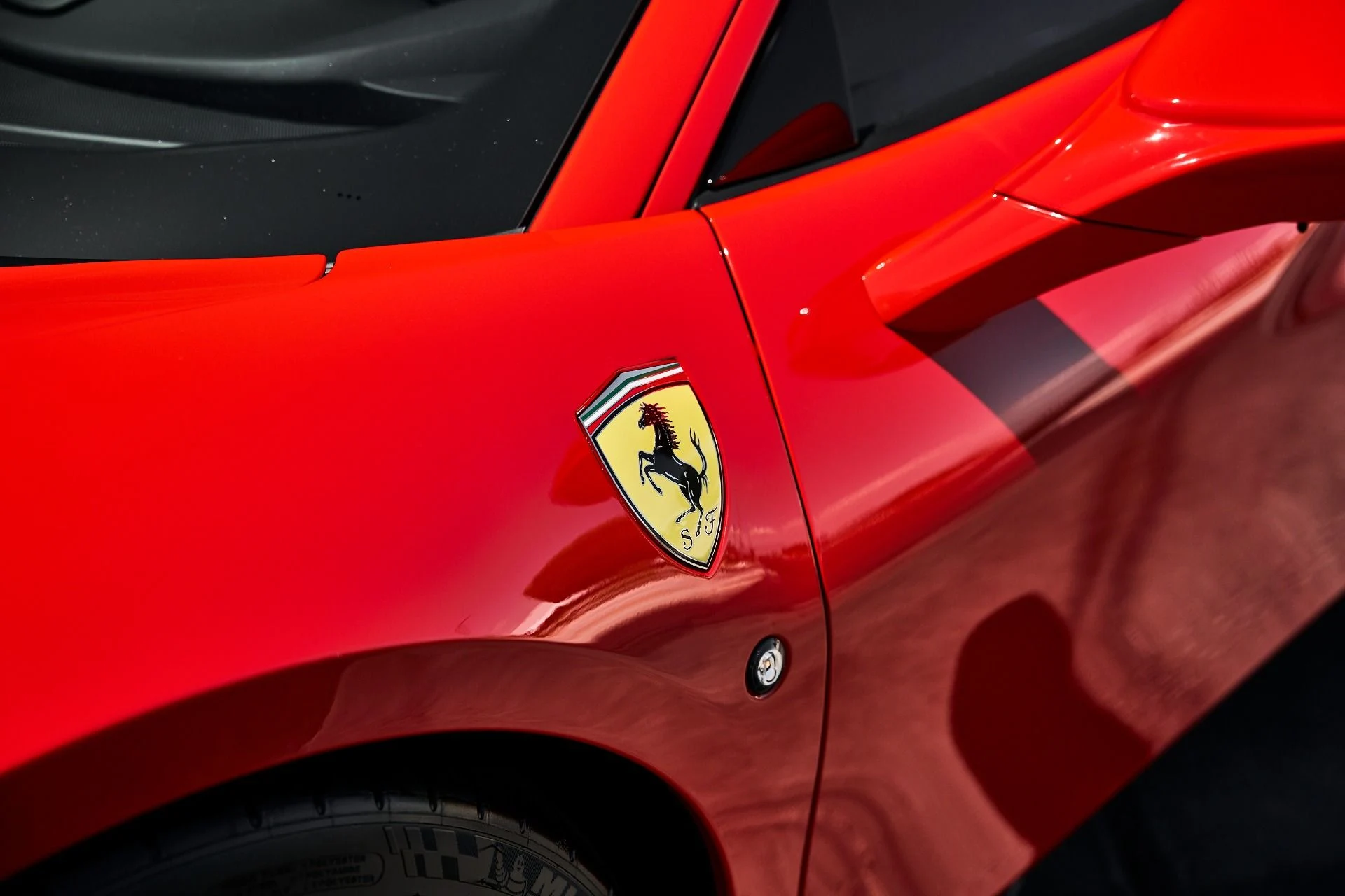 mph006_1722609163_Used_2020_Ferrari_F8_Tributo_Base_1787788355_e81262a403