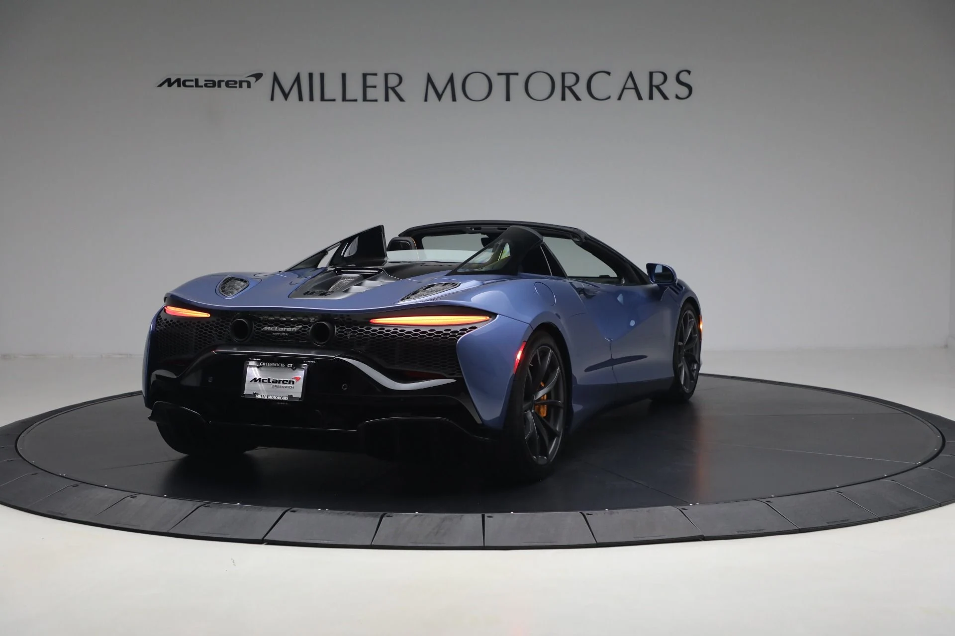 mph006_1724928478_New_2026_Mc_Laren_Artura_Spider_Performance_7350be14d7