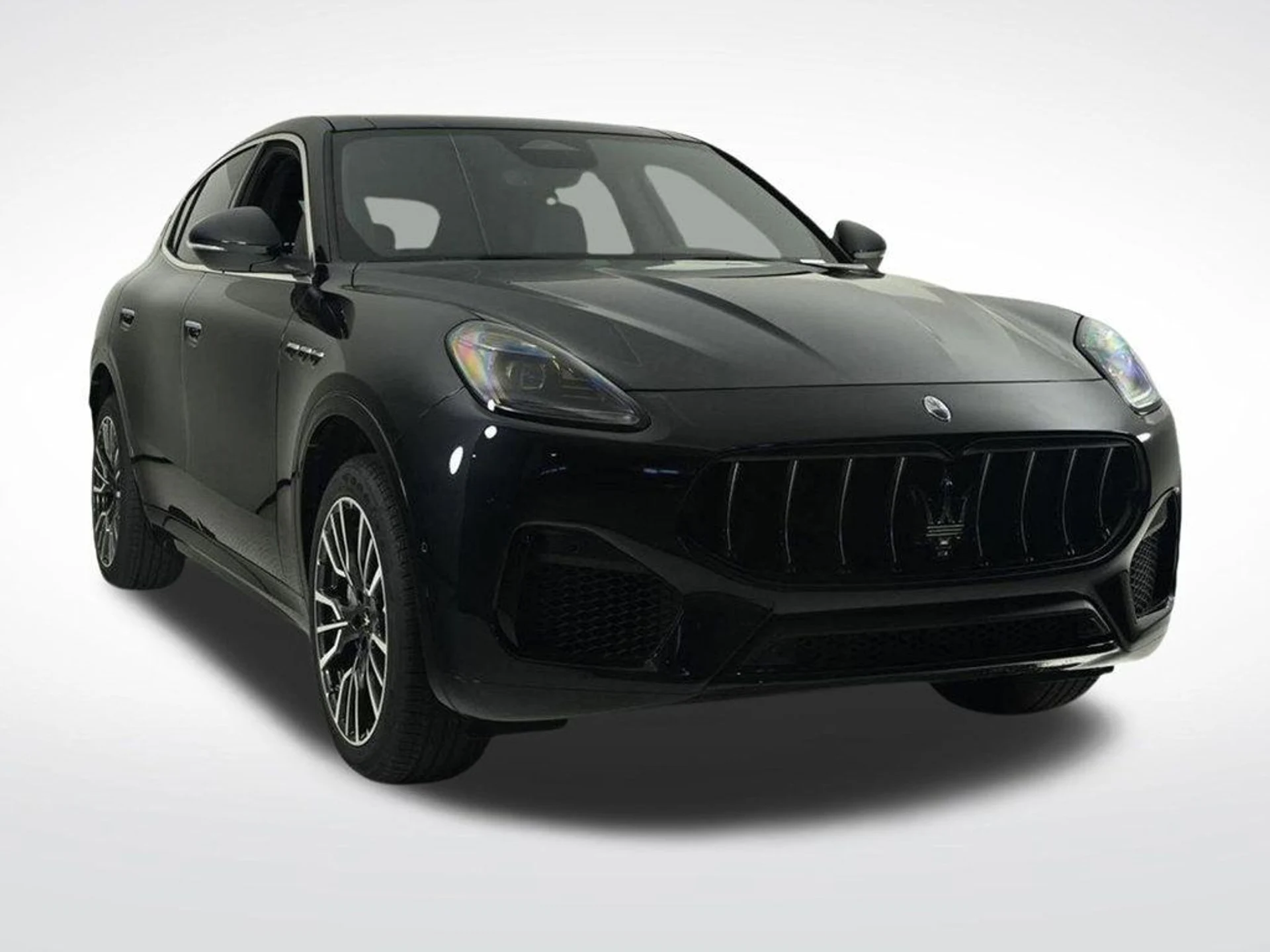mph006_1741274744_new_2025_maserati_grecale_awd_11350_22975645_7_1024_a7a39917ad