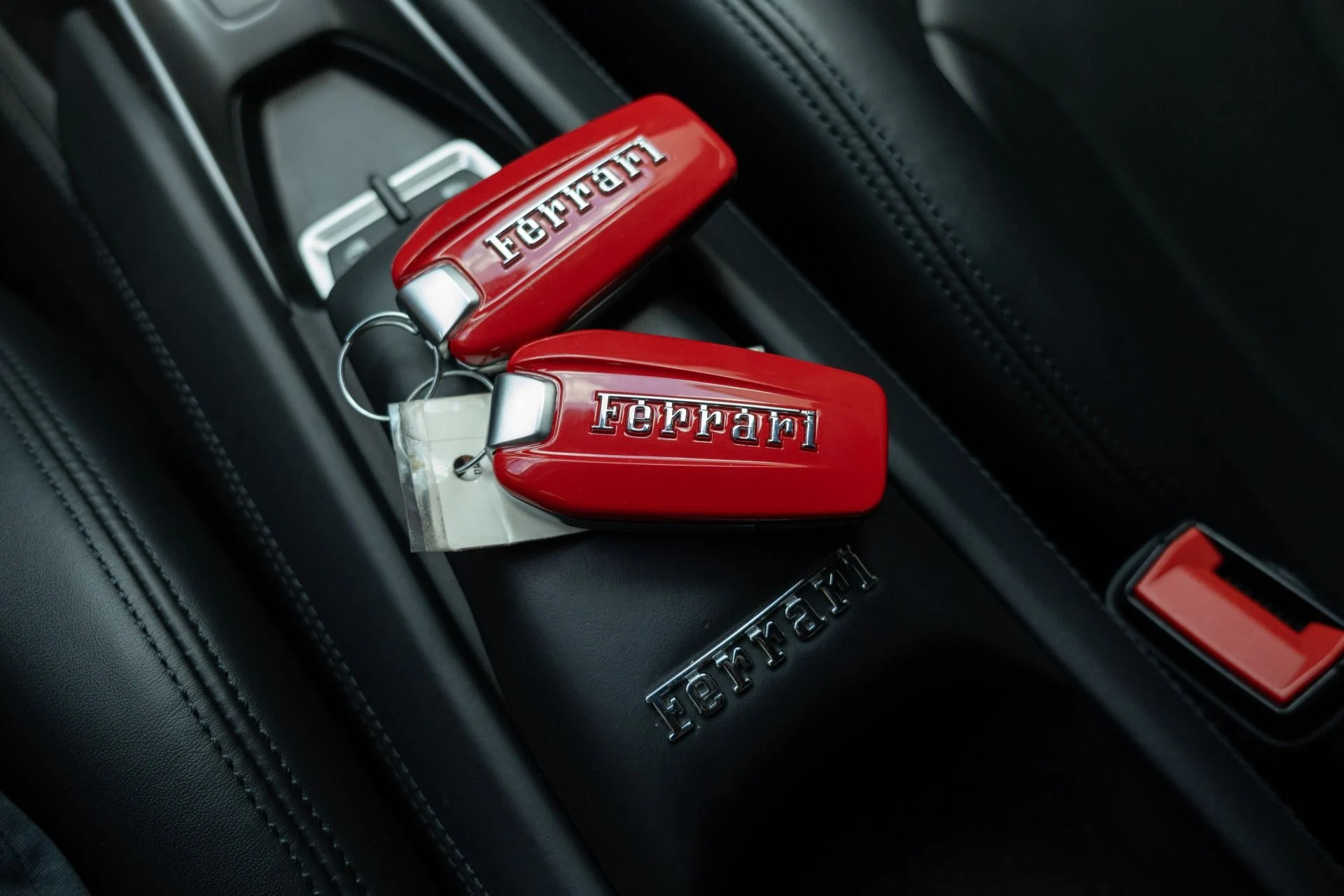 mph006_1741856913_Used_2020_Ferrari_F8_Tributo_1756838529_bf8618a043
