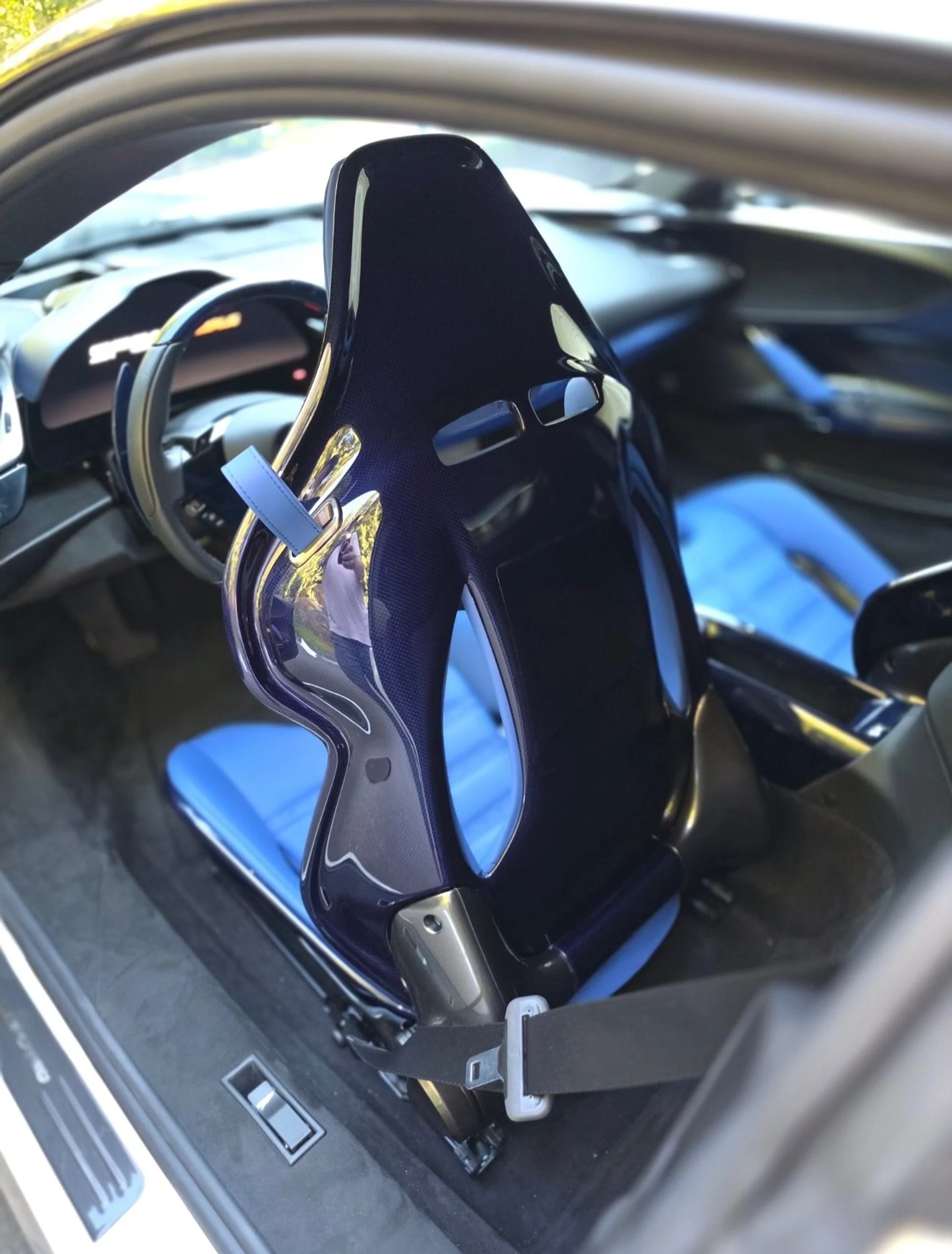 mph006_1744657250_Used_2023_Ferrari_SF_90_Stradale_1791318530_e4328f9f3a