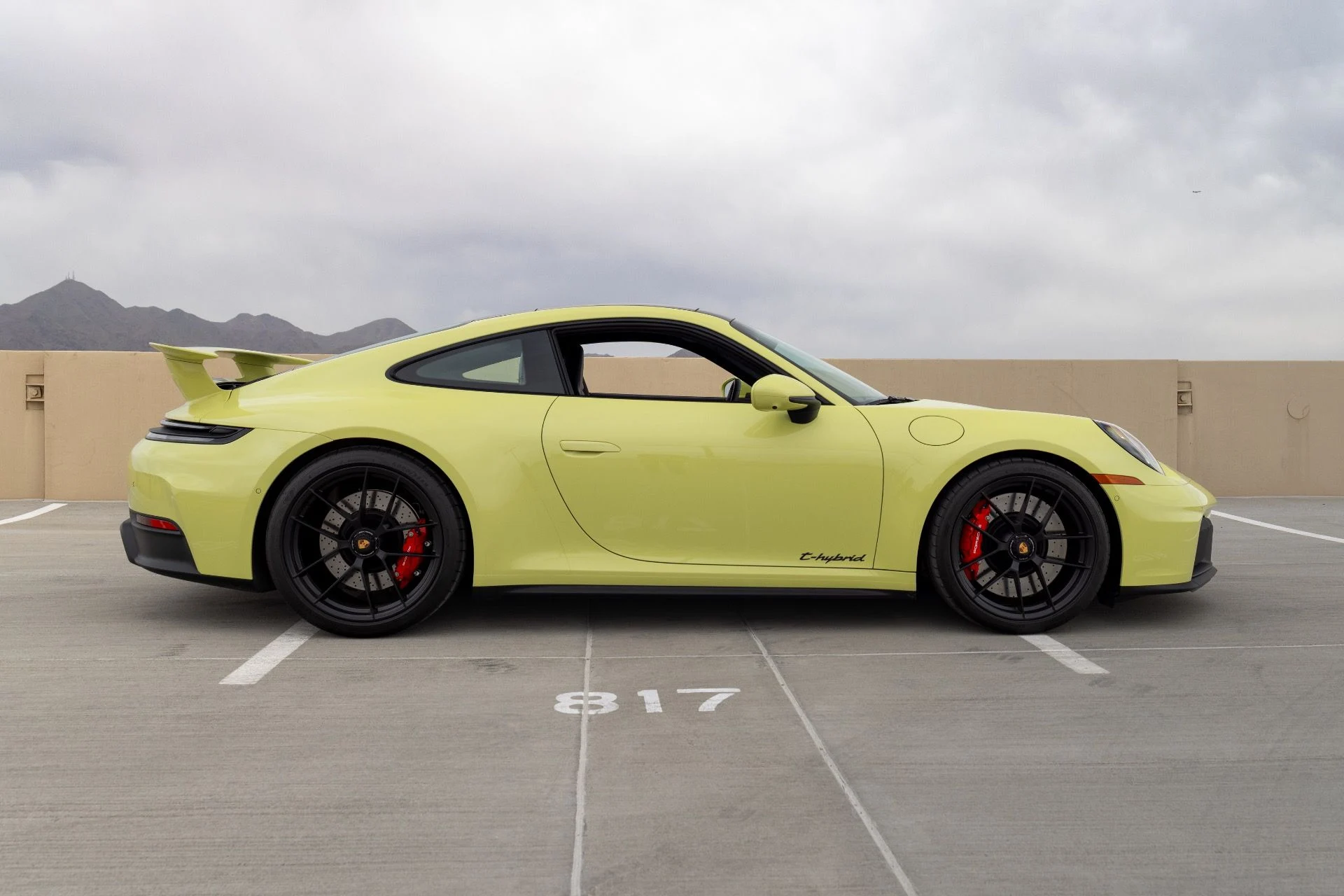 mph006_1755564894_Used_2026_Porsche_911_Carrera_GTS_1775588460_6c7541a7f5