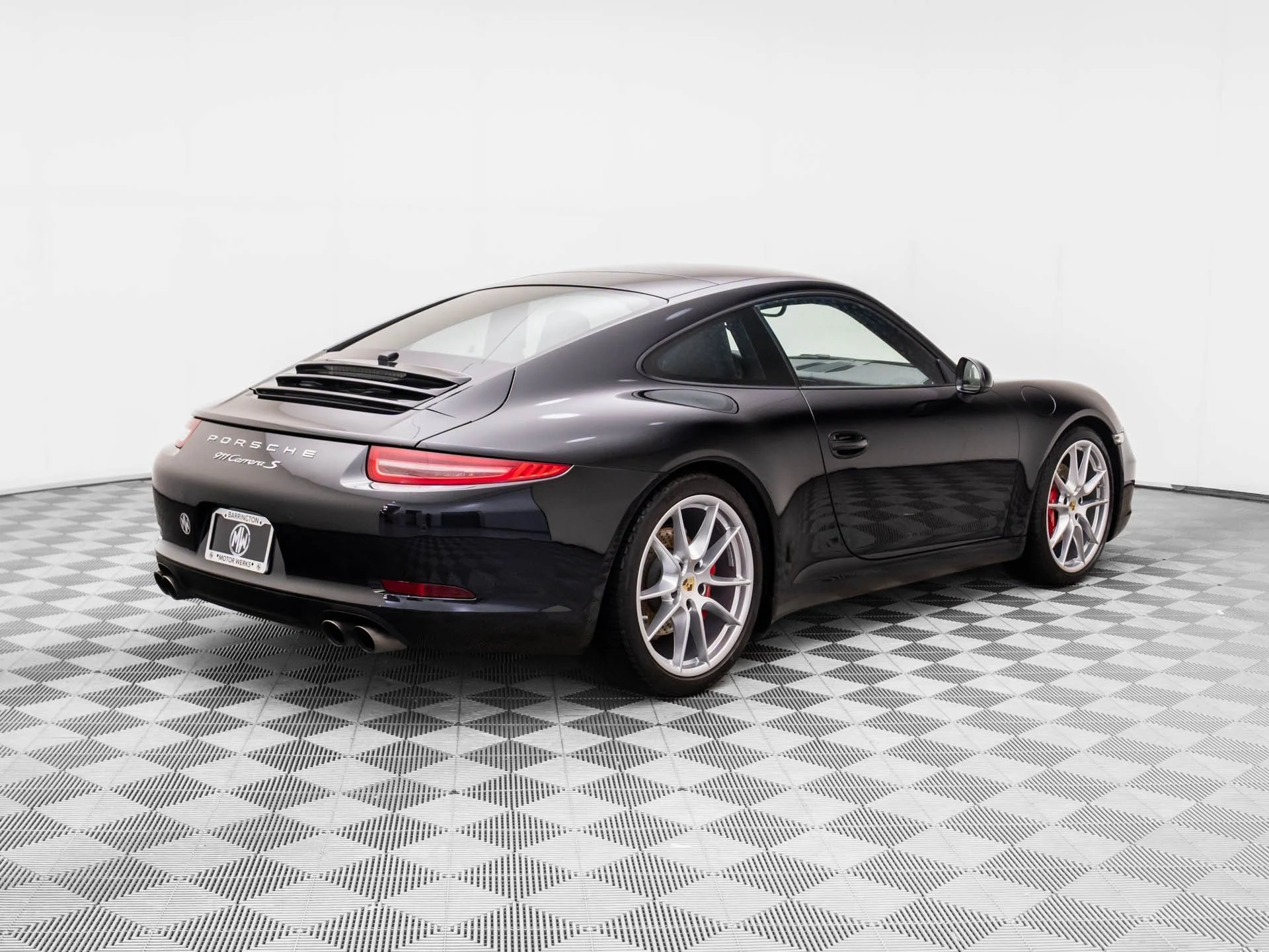 mph006_17564777_747ed0dca2d3f4efe385ed7dbae00114x_e56bd5937f