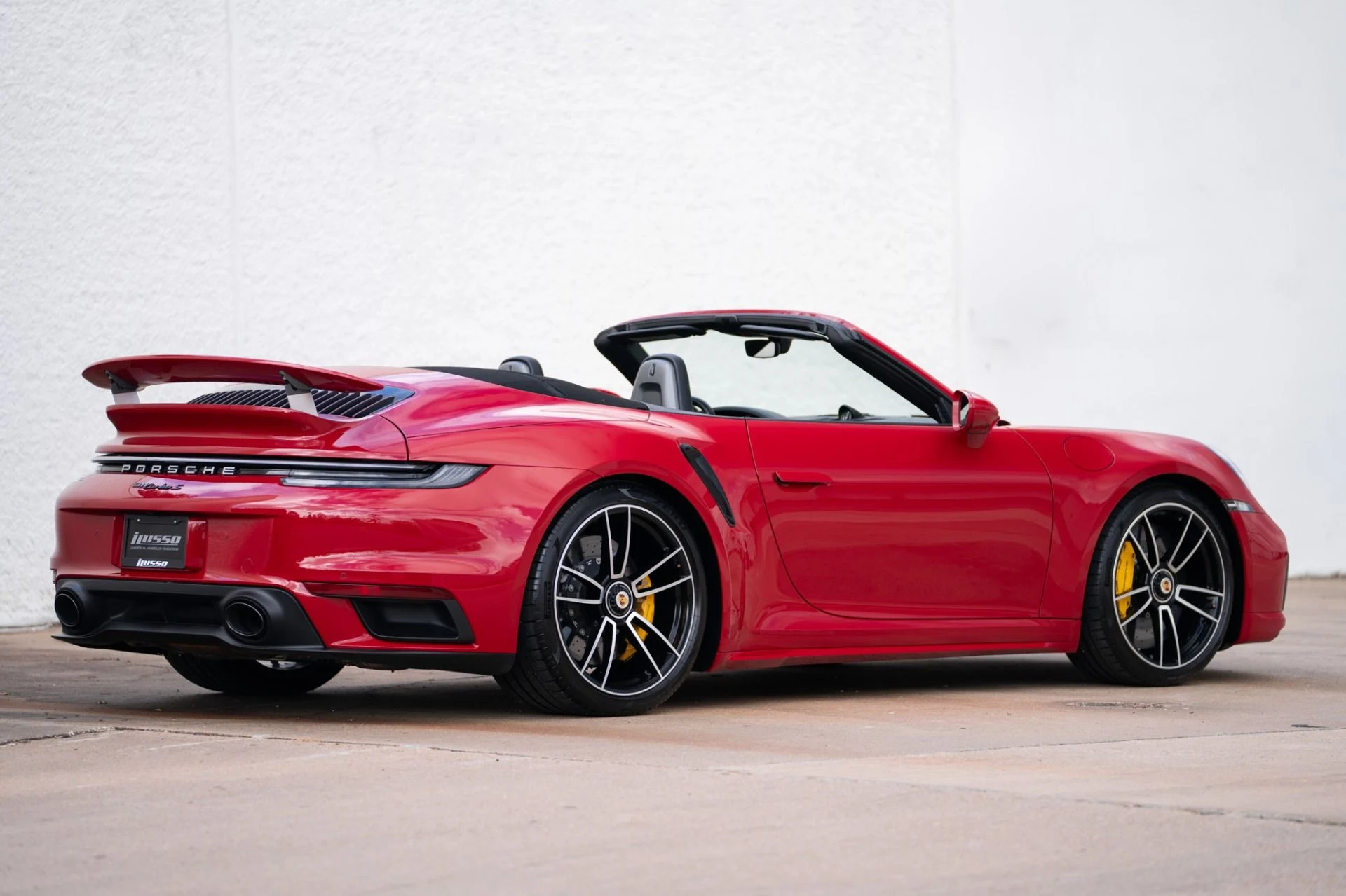 mph006_1757251453_Used_2021_Porsche_911_Turbo_S_Cabriolet_1765565063_731e1aa68b