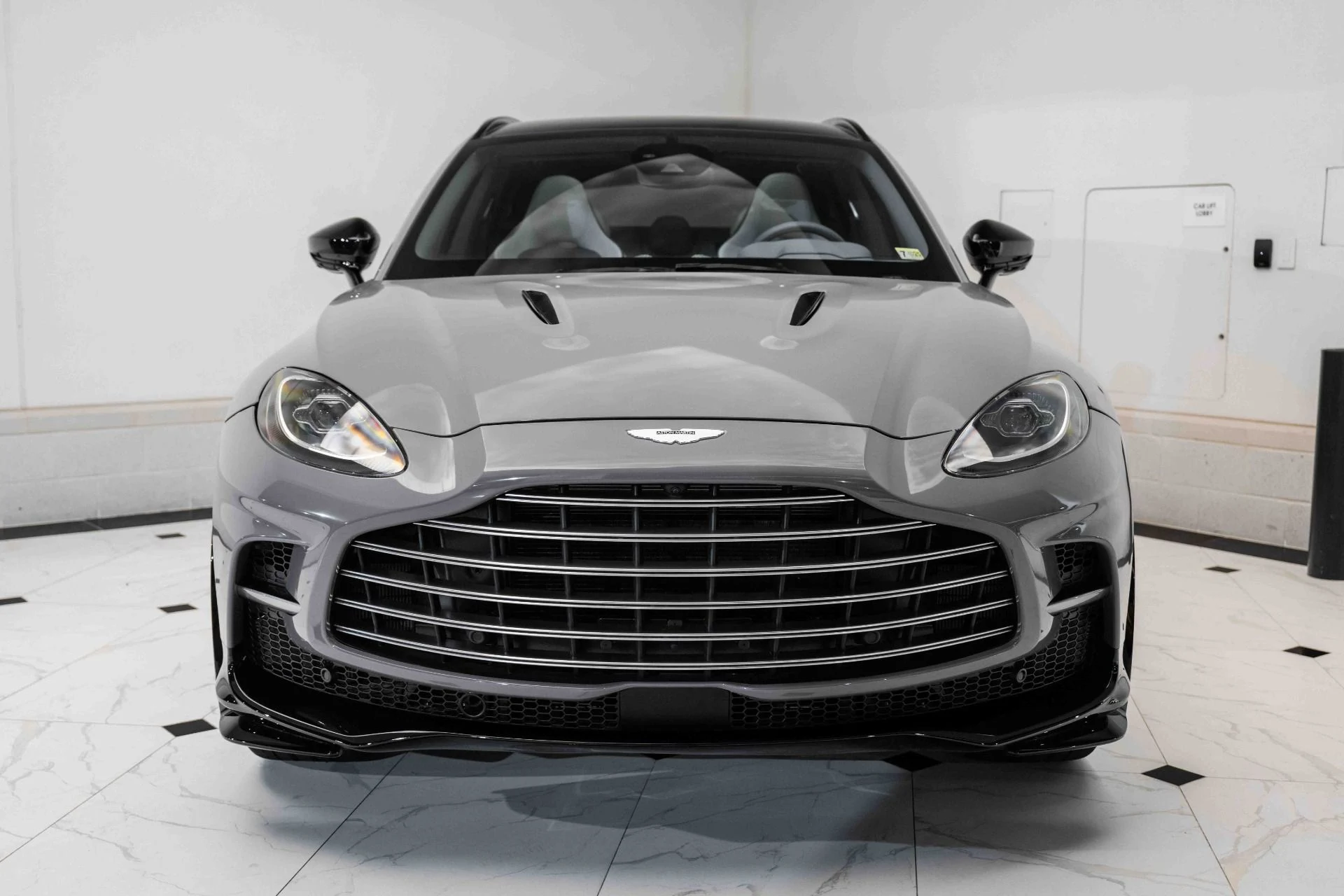 mph006_1758926625_Used_2023_Aston_Martin_DBX_707_1728832242_77886a9f93